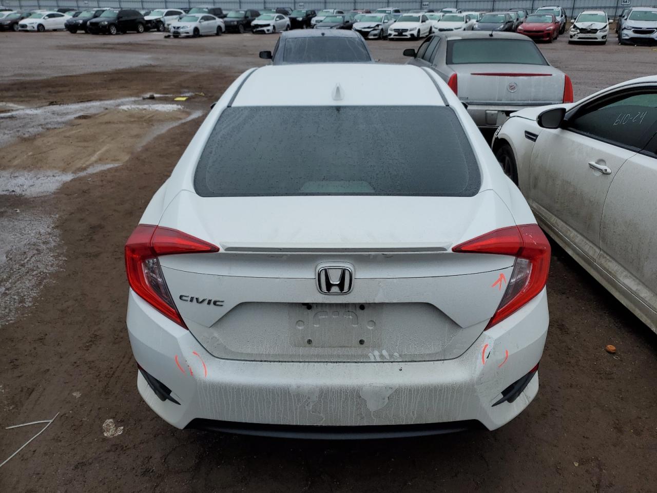 Photo 5 VIN: JHMFC1F32JX020847 - HONDA CIVIC 