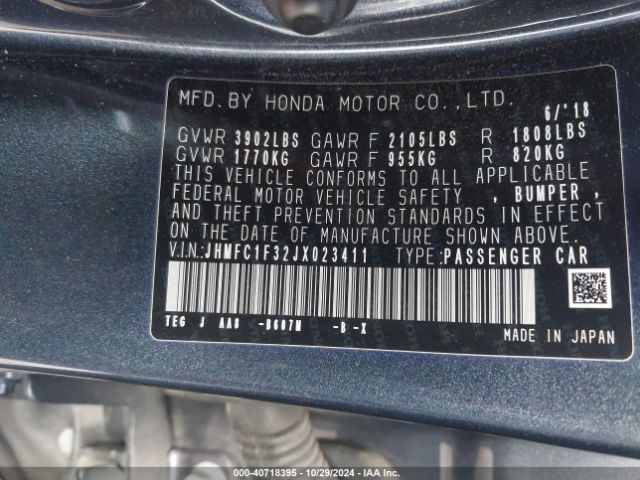 Photo 8 VIN: JHMFC1F32JX023411 - HONDA CIVIC 