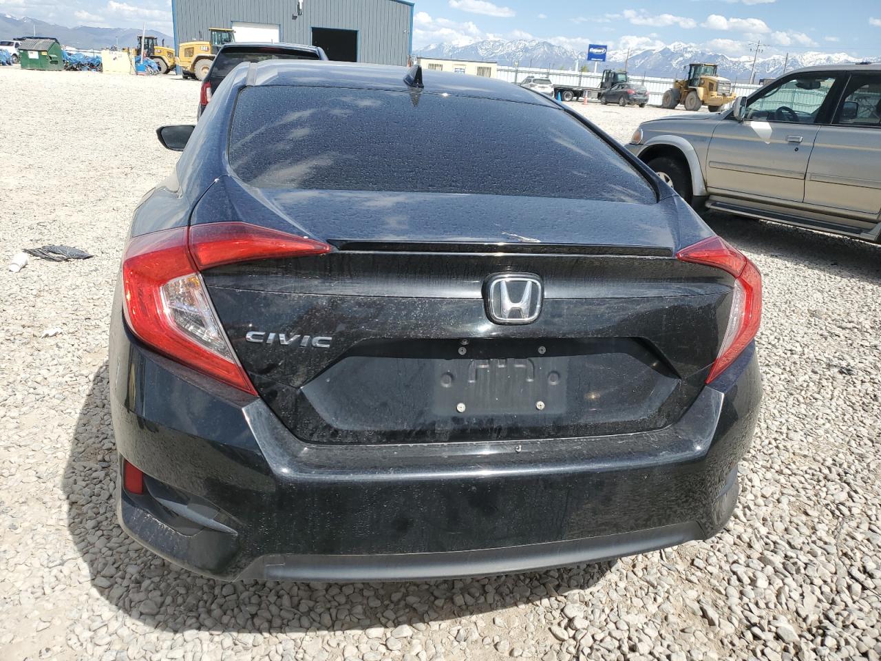 Photo 5 VIN: JHMFC1F35JX009731 - HONDA CIVIC 