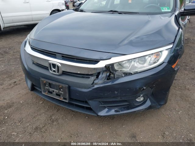 Photo 5 VIN: JHMFC1F35JX031633 - HONDA CIVIC 