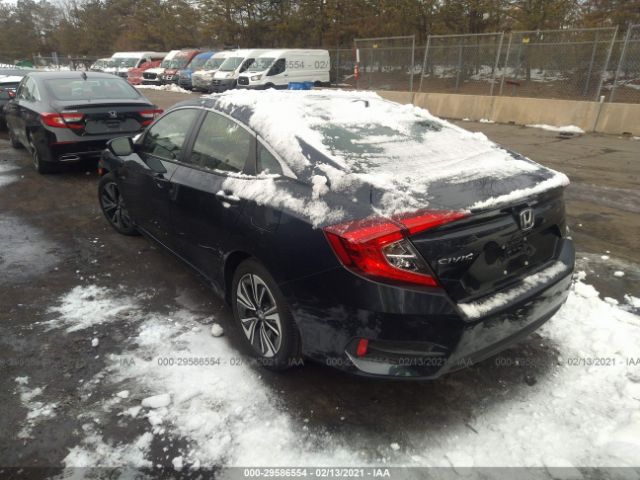 Photo 2 VIN: JHMFC1F36JX002139 - HONDA CIVIC SEDAN 