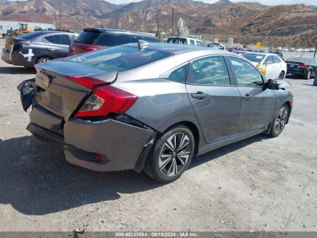 Photo 3 VIN: JHMFC1F3XJX010244 - HONDA CIVIC 