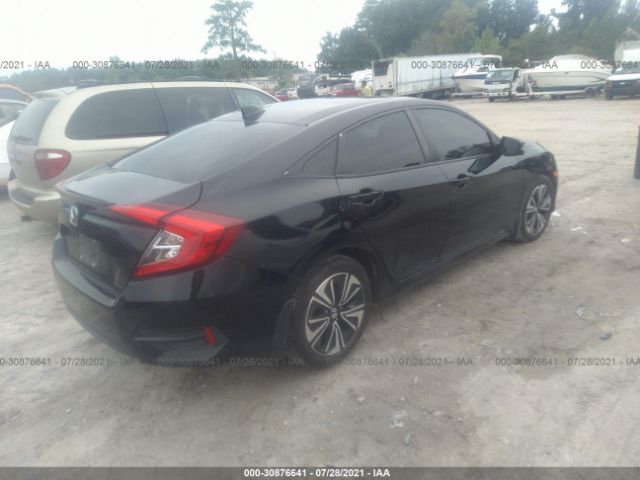 Photo 3 VIN: JHMFC1F70JX003791 - HONDA CIVIC SEDAN 