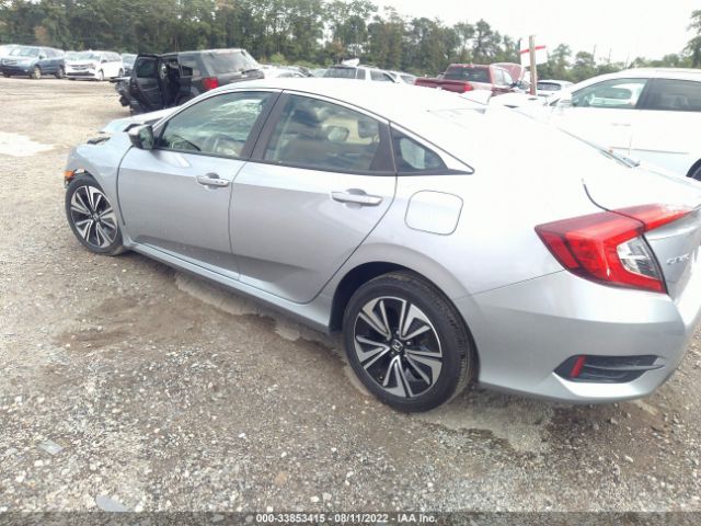 Photo 2 VIN: JHMFC1F71JX037870 - HONDA CIVIC SEDAN 