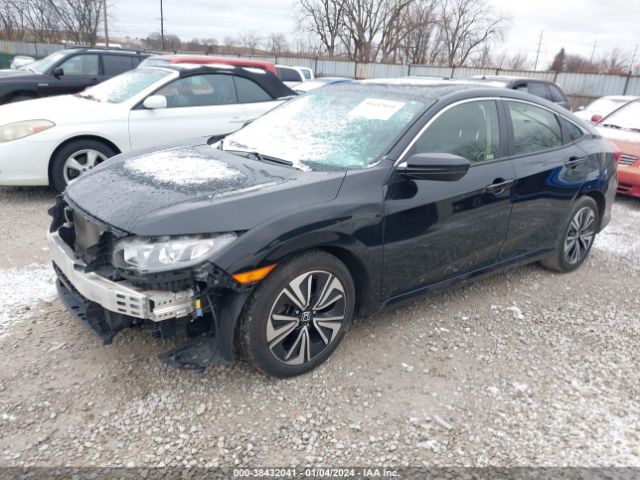 Photo 1 VIN: JHMFC1F72JX027901 - HONDA CIVIC 