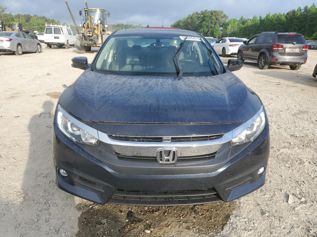 Photo 4 VIN: JHMFC1F72JX037716 - HONDA CIVIC 