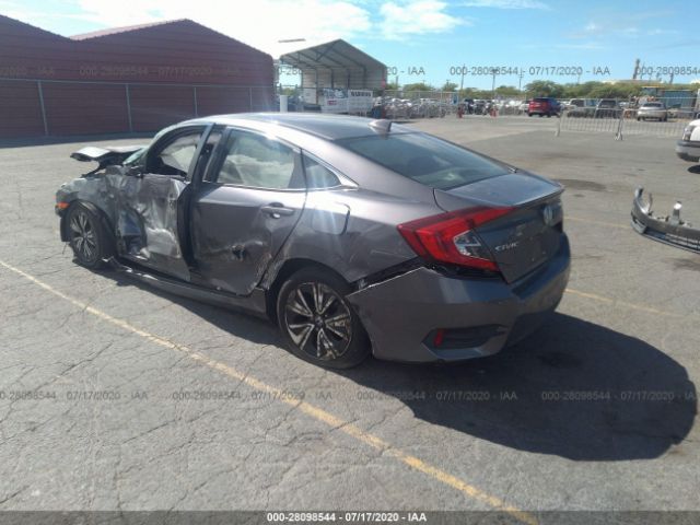 Photo 2 VIN: JHMFC1F74JX013854 - HONDA CIVIC SEDAN 