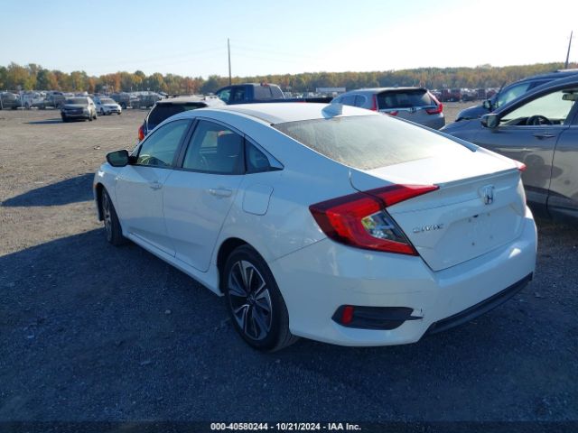 Photo 2 VIN: JHMFC1F77JX032320 - HONDA CIVIC 