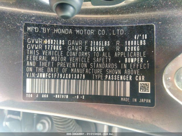 Photo 8 VIN: JHMFC1F79JX013879 - HONDA CIVIC 