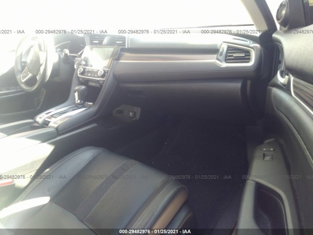 Photo 4 VIN: JHMFC1F92KX013869 - HONDA CIVIC SEDAN 