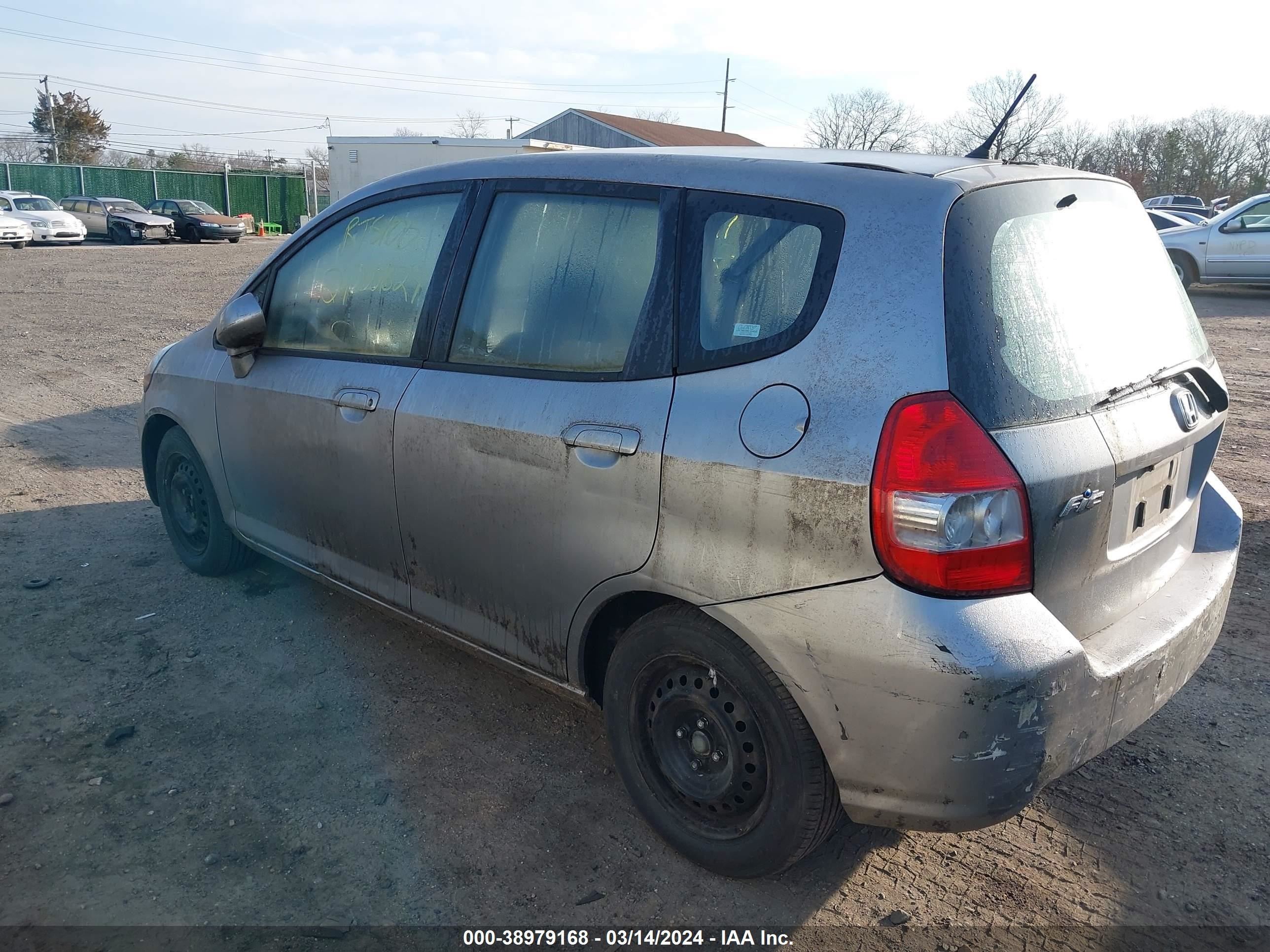 Photo 2 VIN: JHMGD37467S042618 - HONDA FIT 