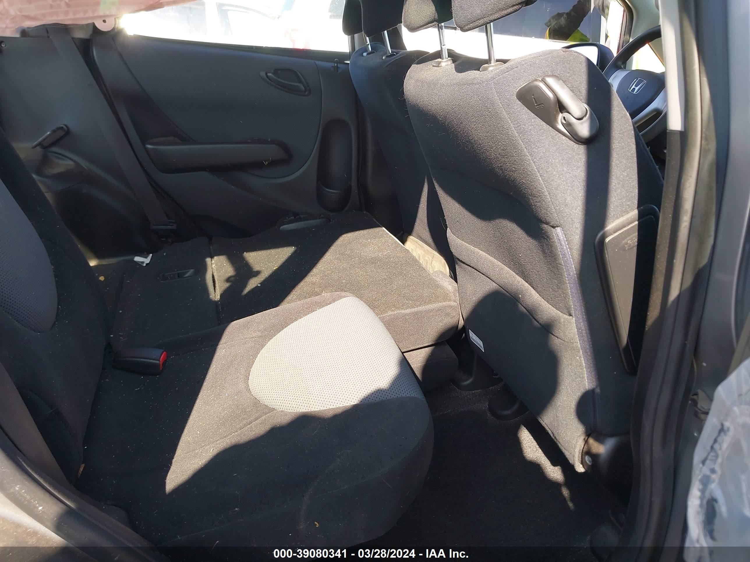 Photo 7 VIN: JHMGD37467S048077 - HONDA FIT 