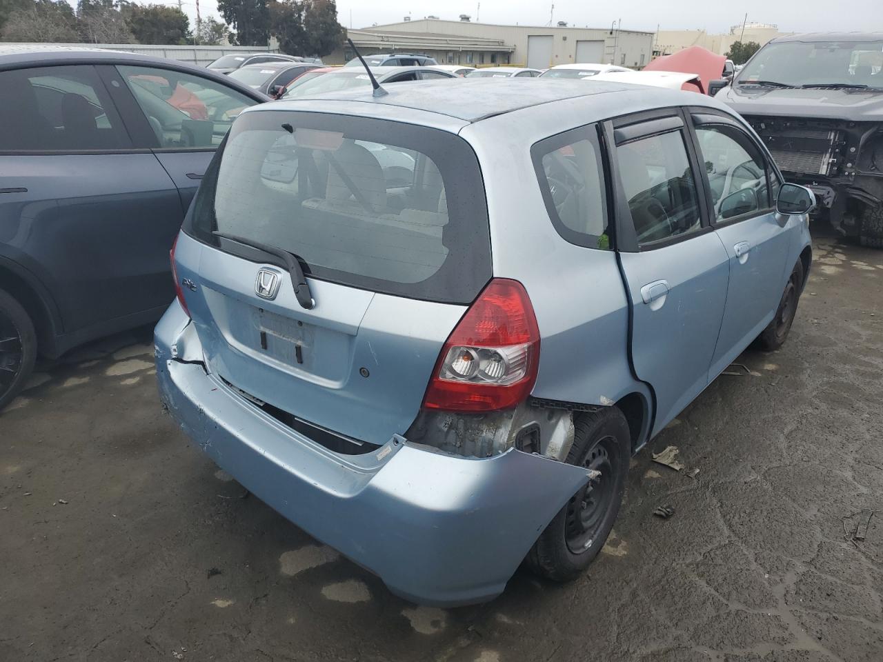 Photo 2 VIN: JHMGD37477S061646 - HONDA FIT 