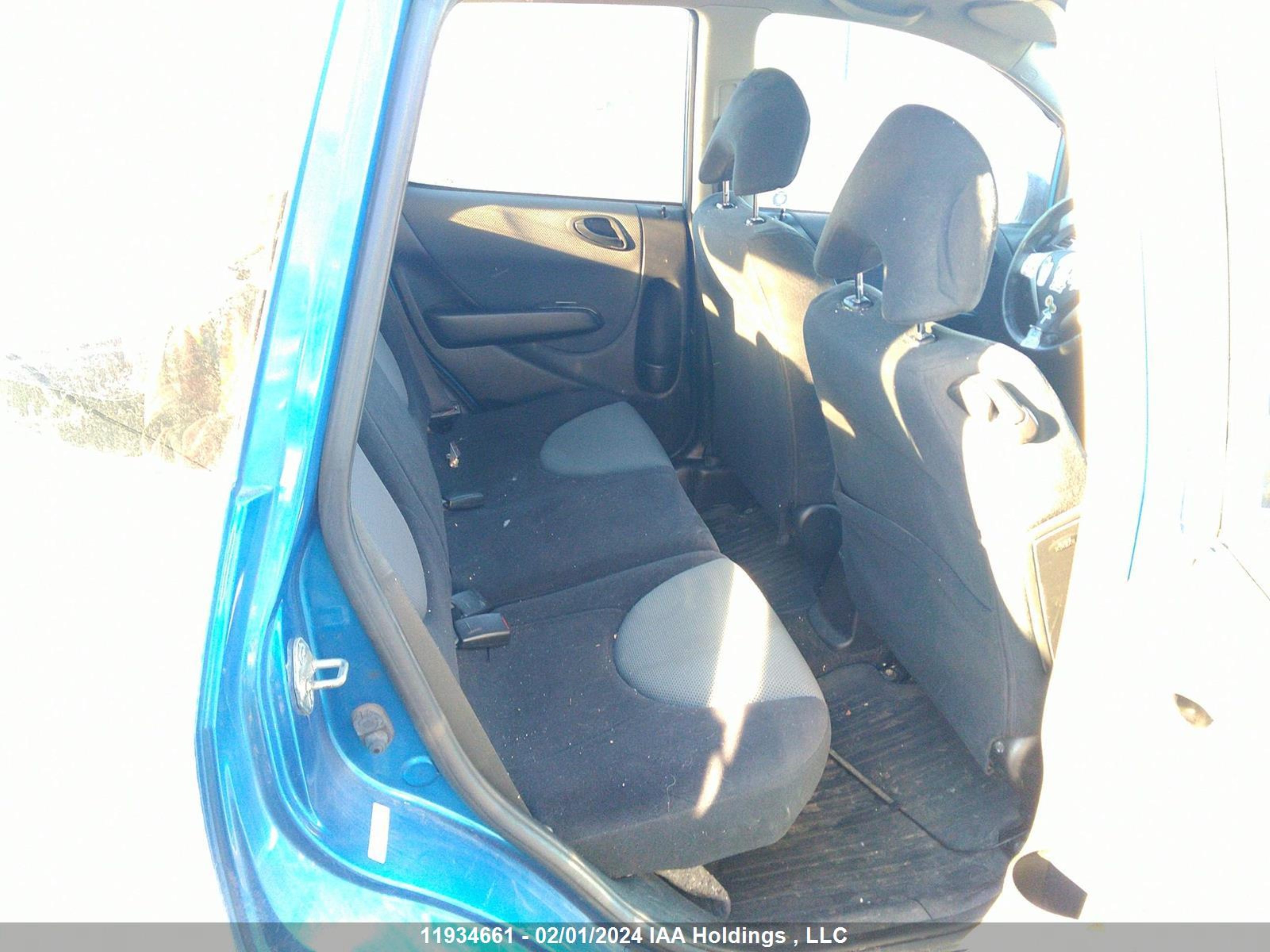 Photo 7 VIN: JHMGD37618S803056 - HONDA FIT 