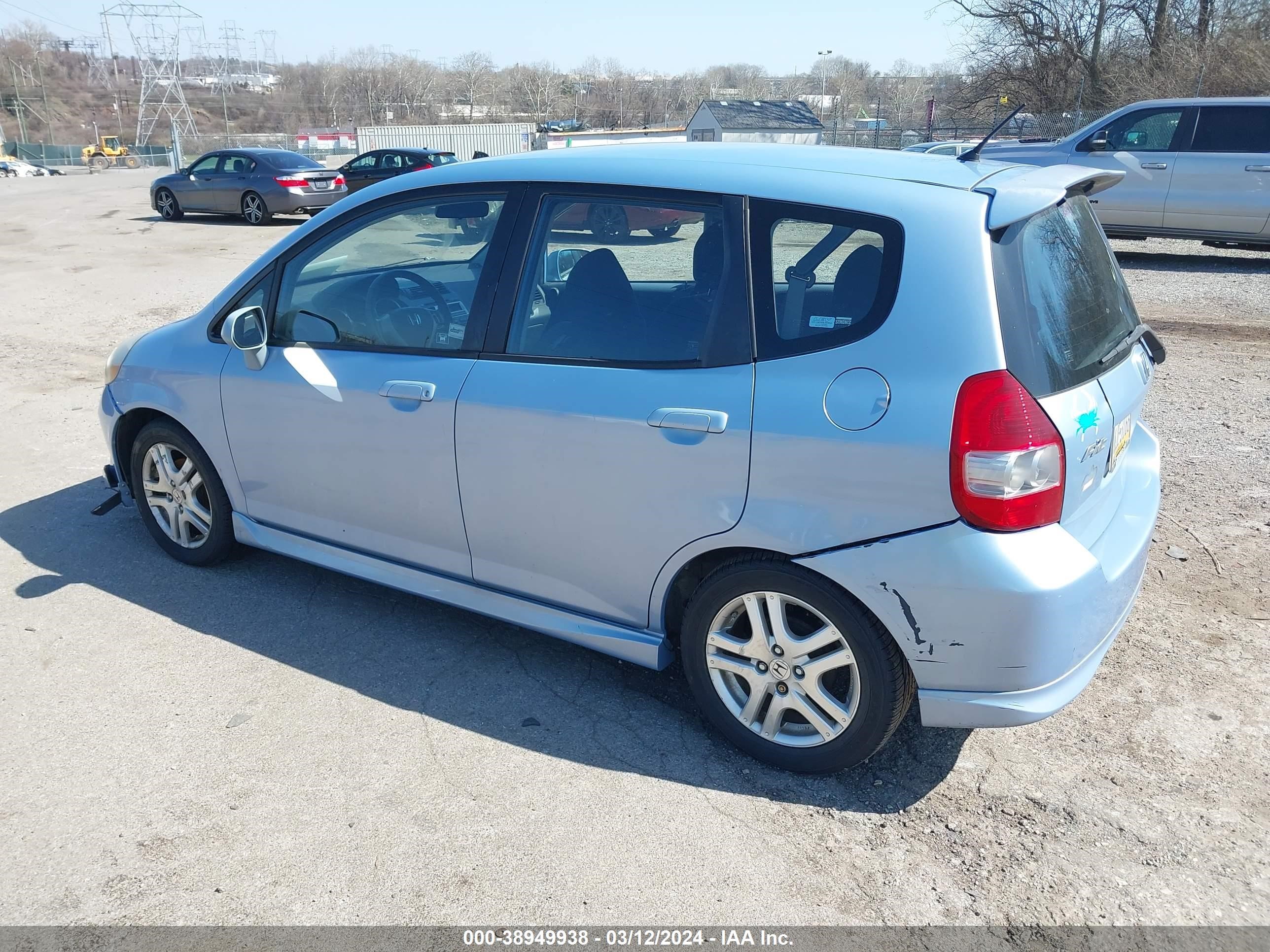 Photo 2 VIN: JHMGD37638S009935 - HONDA FIT 