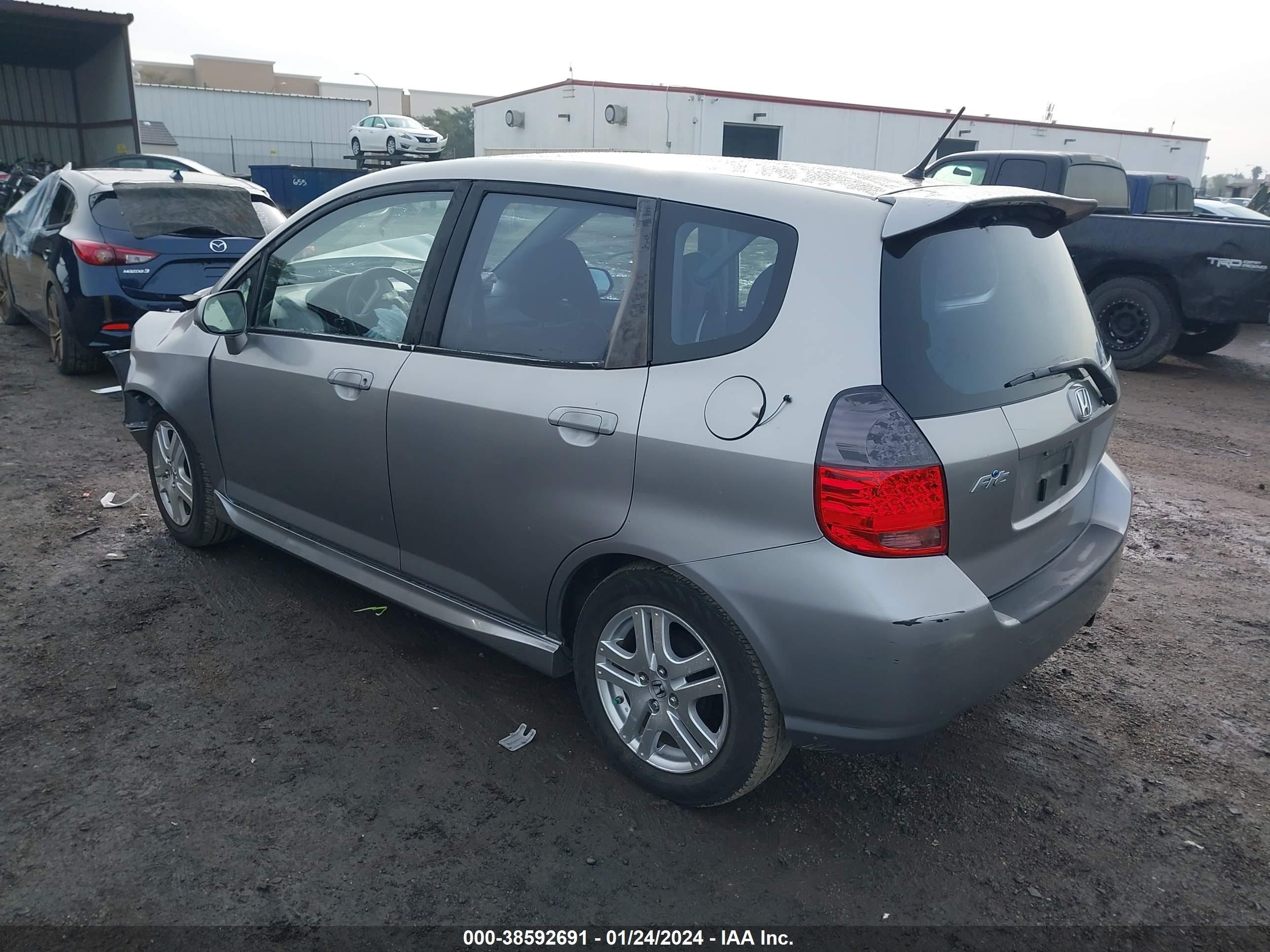 Photo 2 VIN: JHMGD37657S024791 - HONDA FIT 