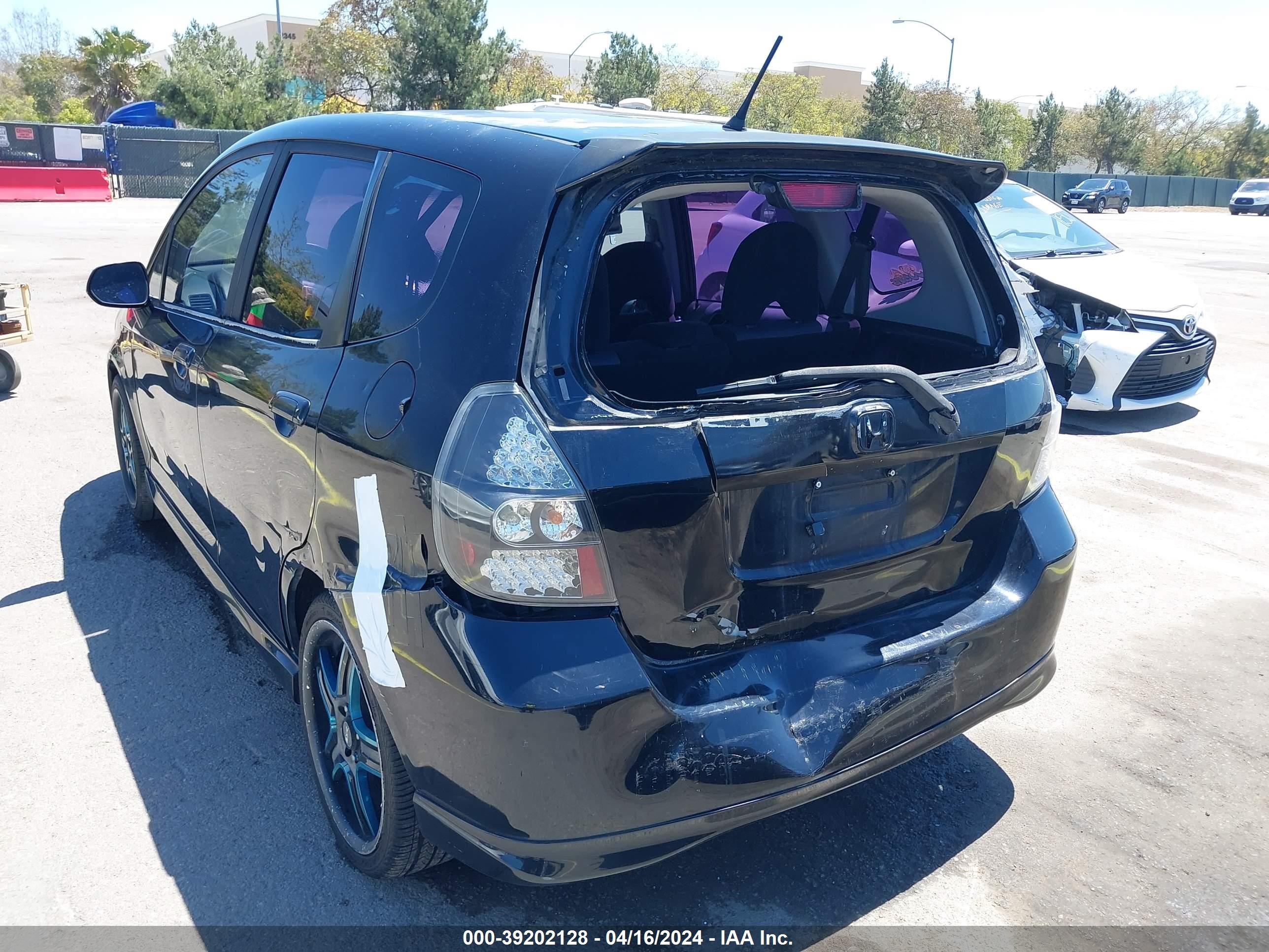 Photo 5 VIN: JHMGD37658S044010 - HONDA FIT 