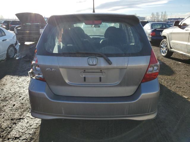 Photo 5 VIN: JHMGD37658S807899 - HONDA FIT 