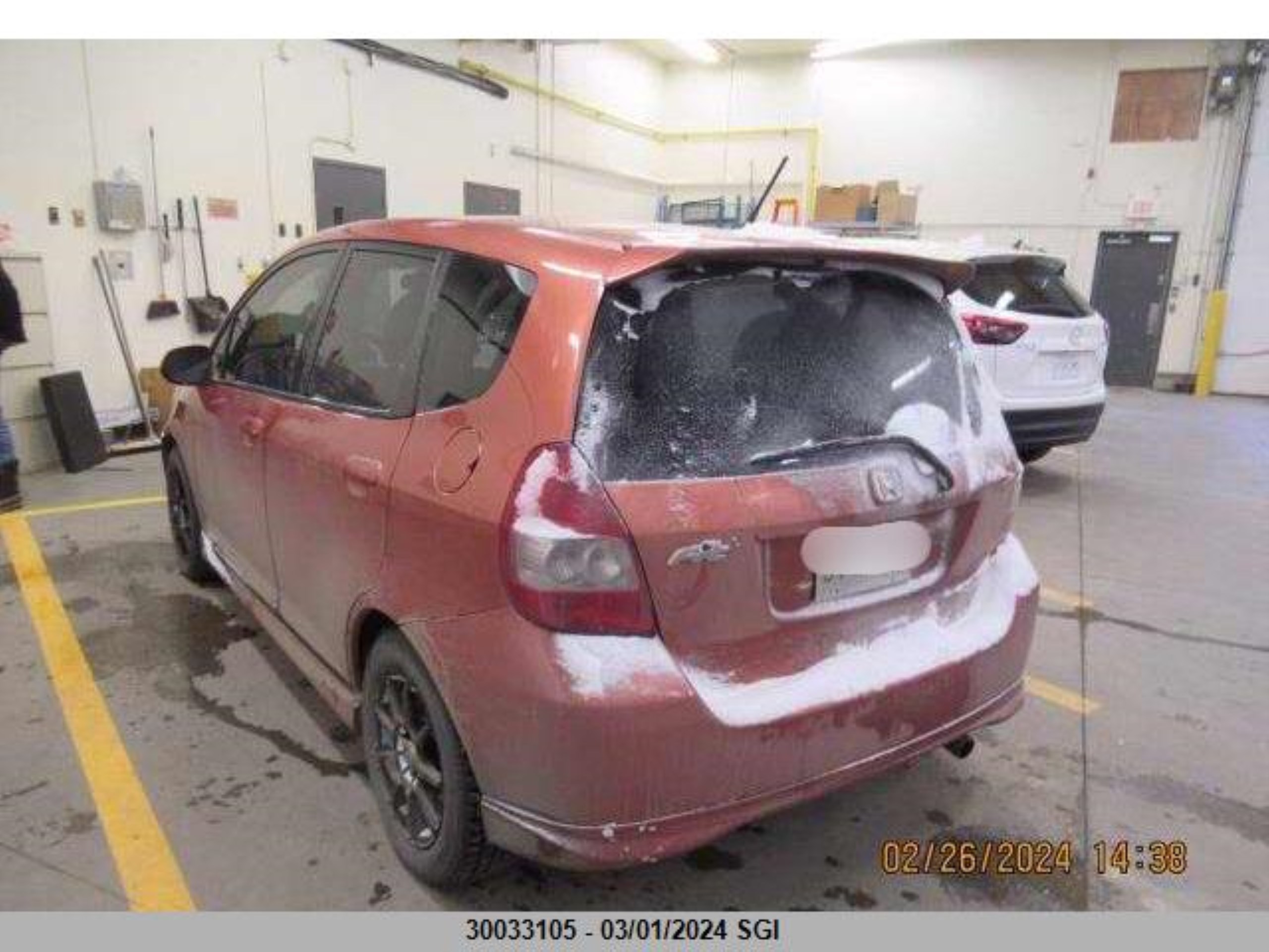 Photo 2 VIN: JHMGD37668S811749 - HONDA FIT 