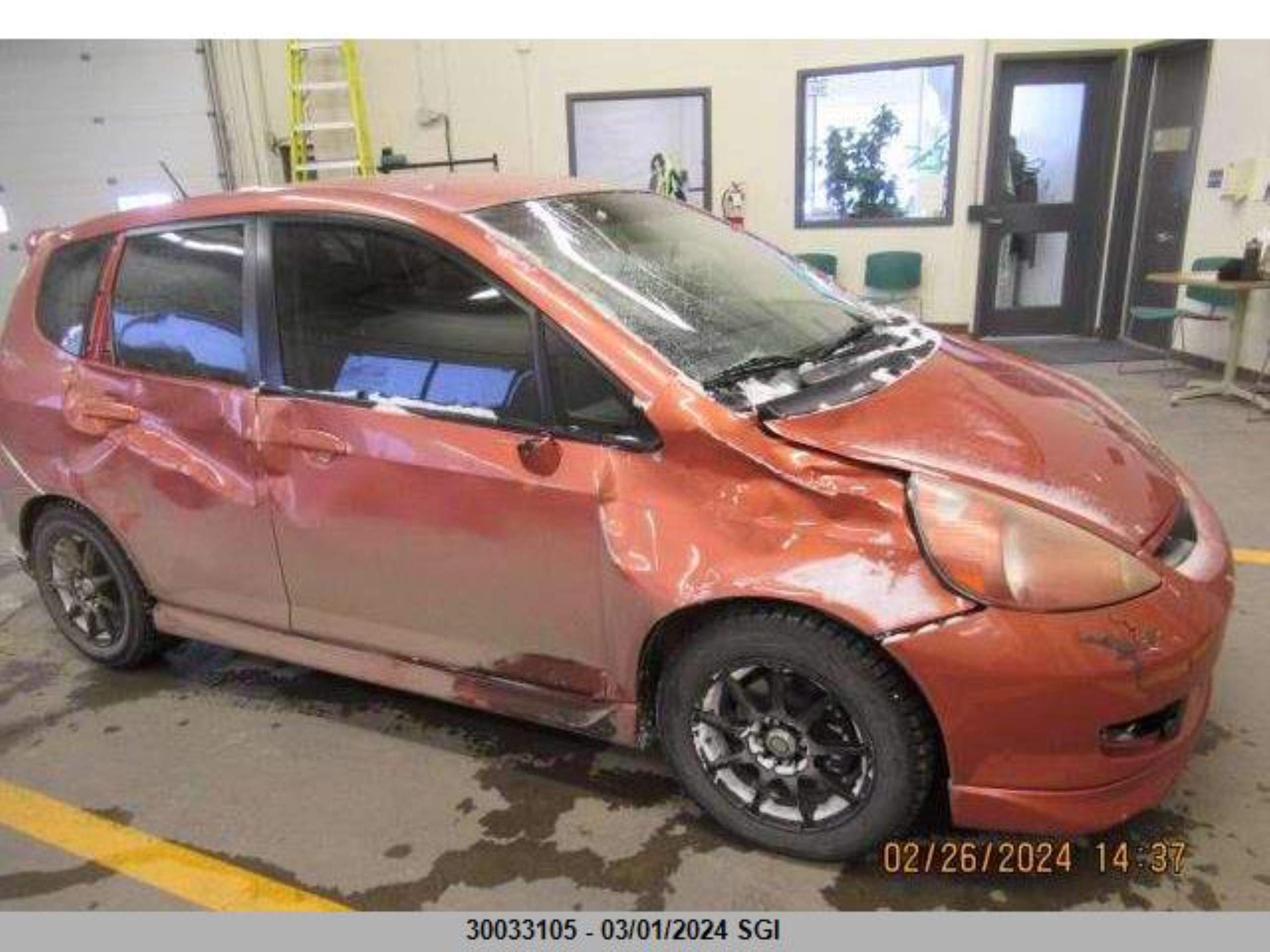 Photo 5 VIN: JHMGD37668S811749 - HONDA FIT 