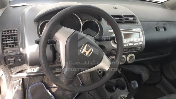 Photo 13 VIN: JHMGD38417S400173 - HONDA JAZZ 