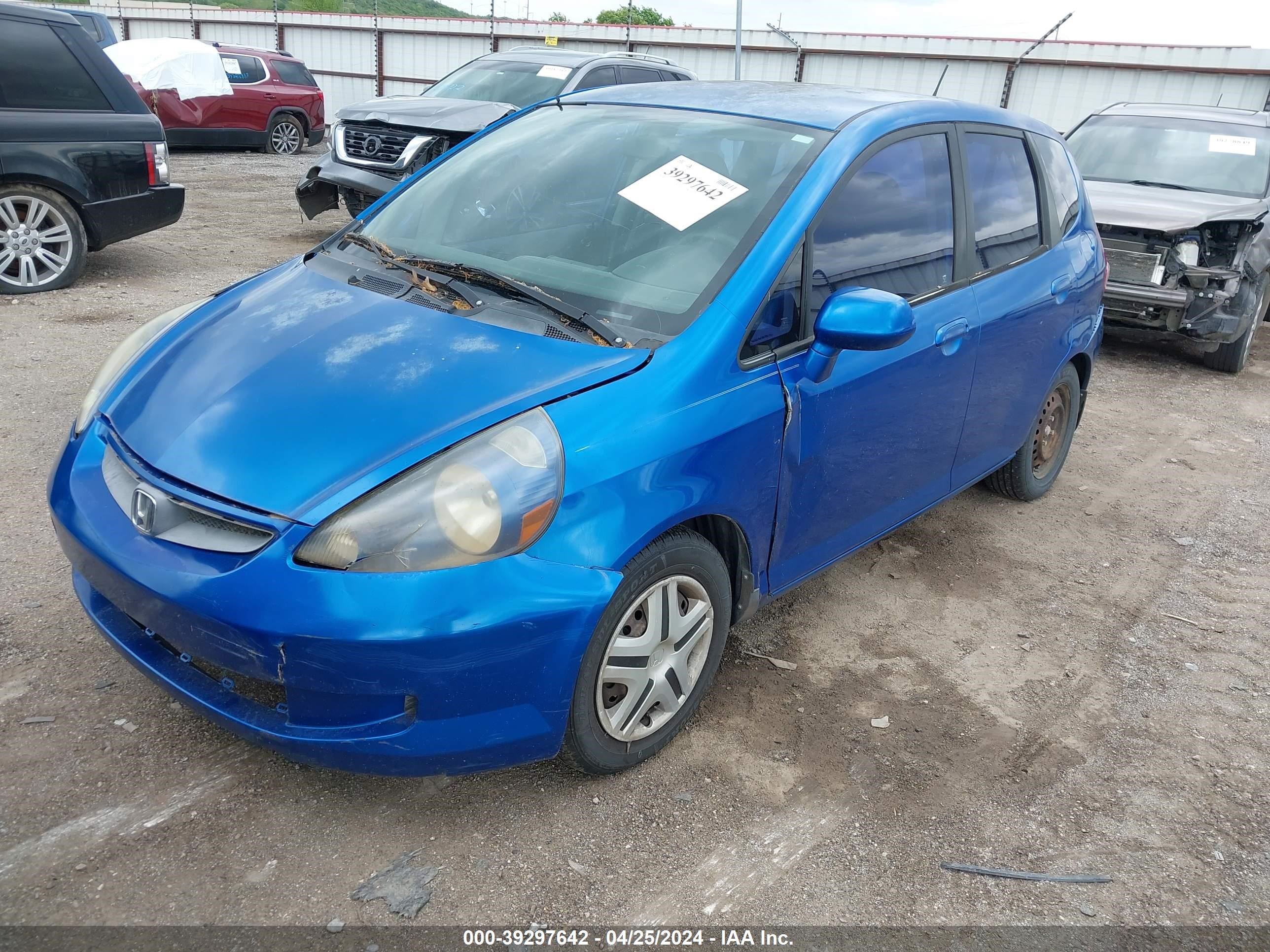 Photo 1 VIN: JHMGD38418S019165 - HONDA FIT 