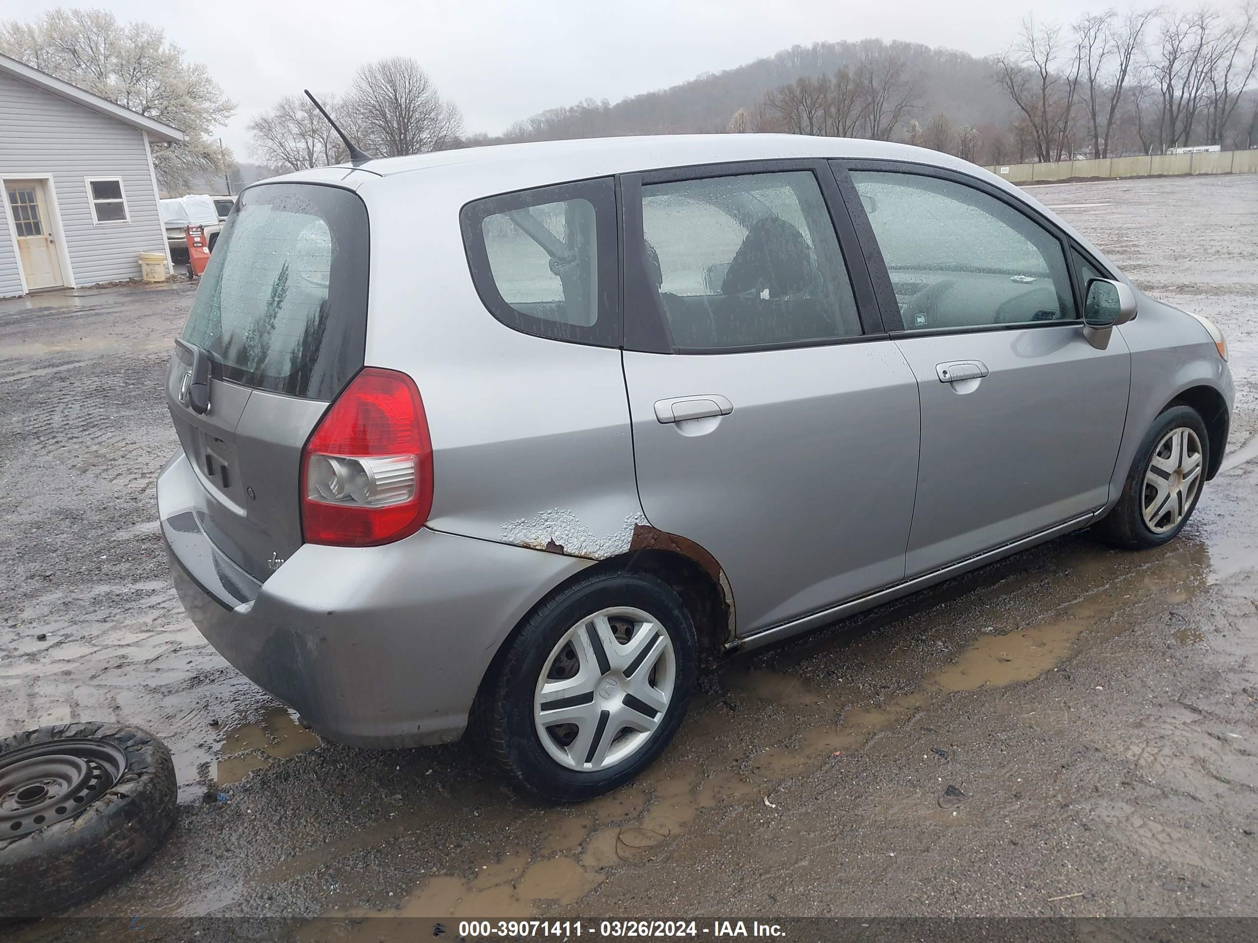 Photo 3 VIN: JHMGD38427S029377 - HONDA FIT 