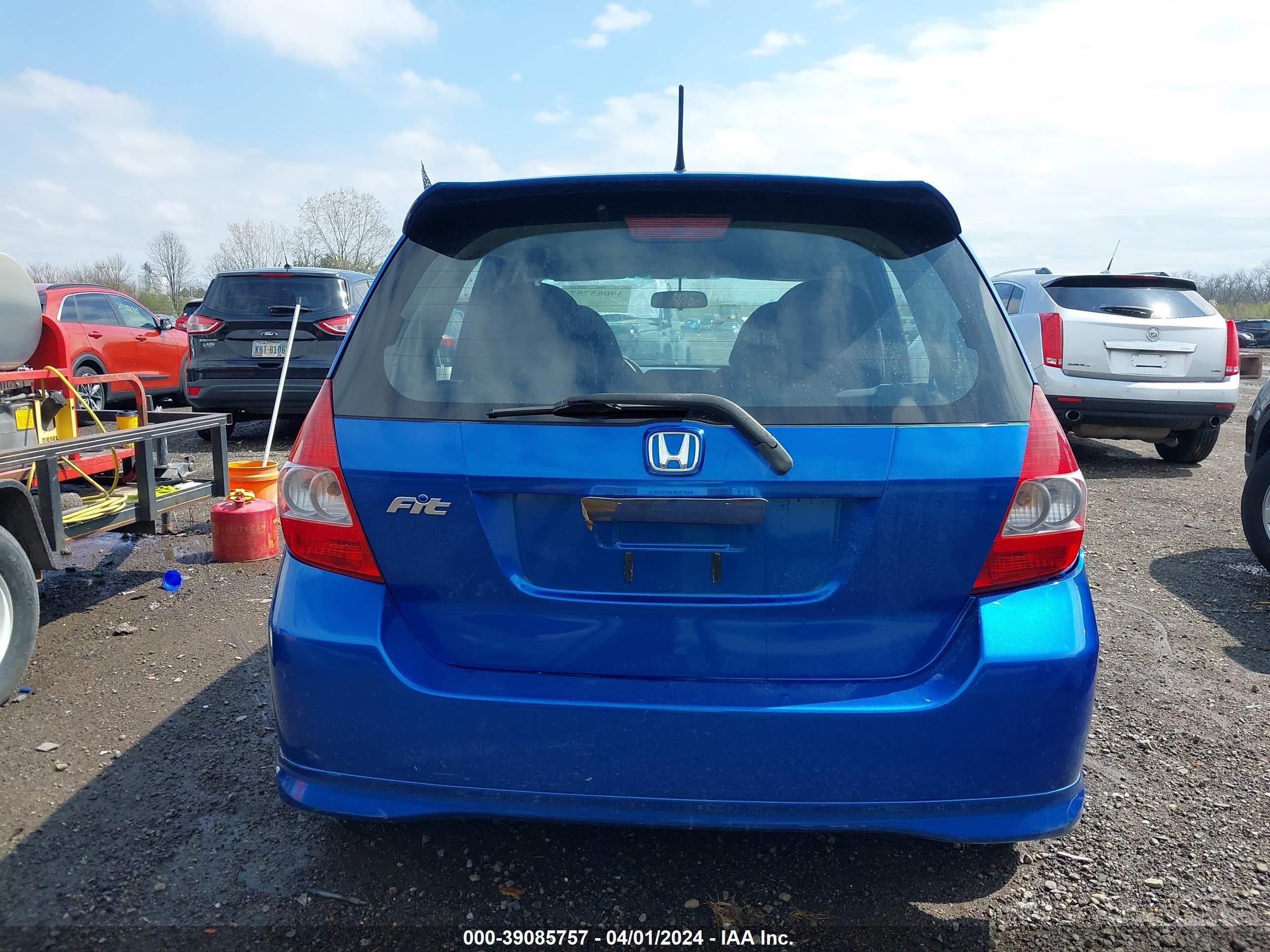 Photo 15 VIN: JHMGD38447S057584 - HONDA FIT 