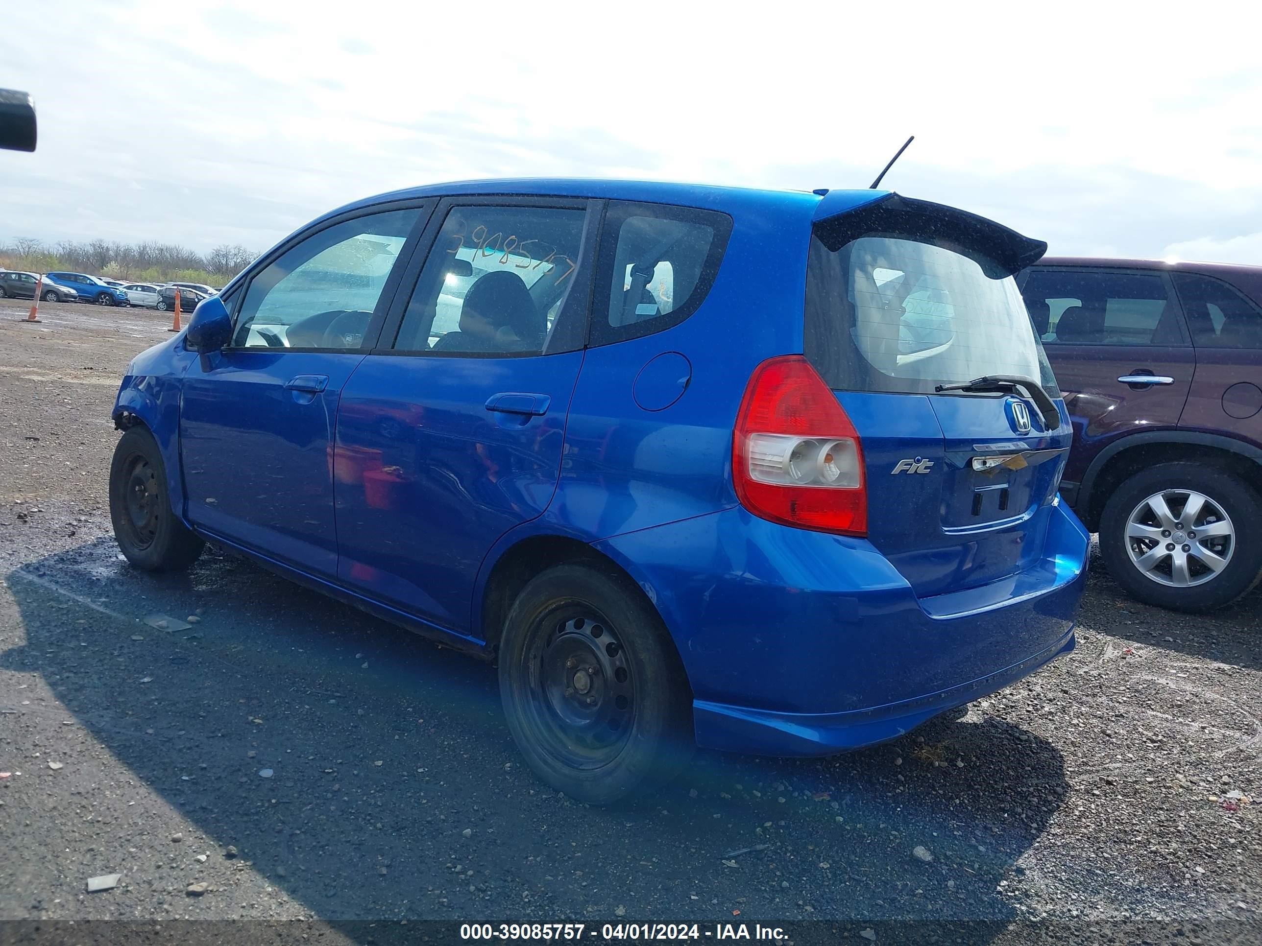 Photo 2 VIN: JHMGD38447S057584 - HONDA FIT 