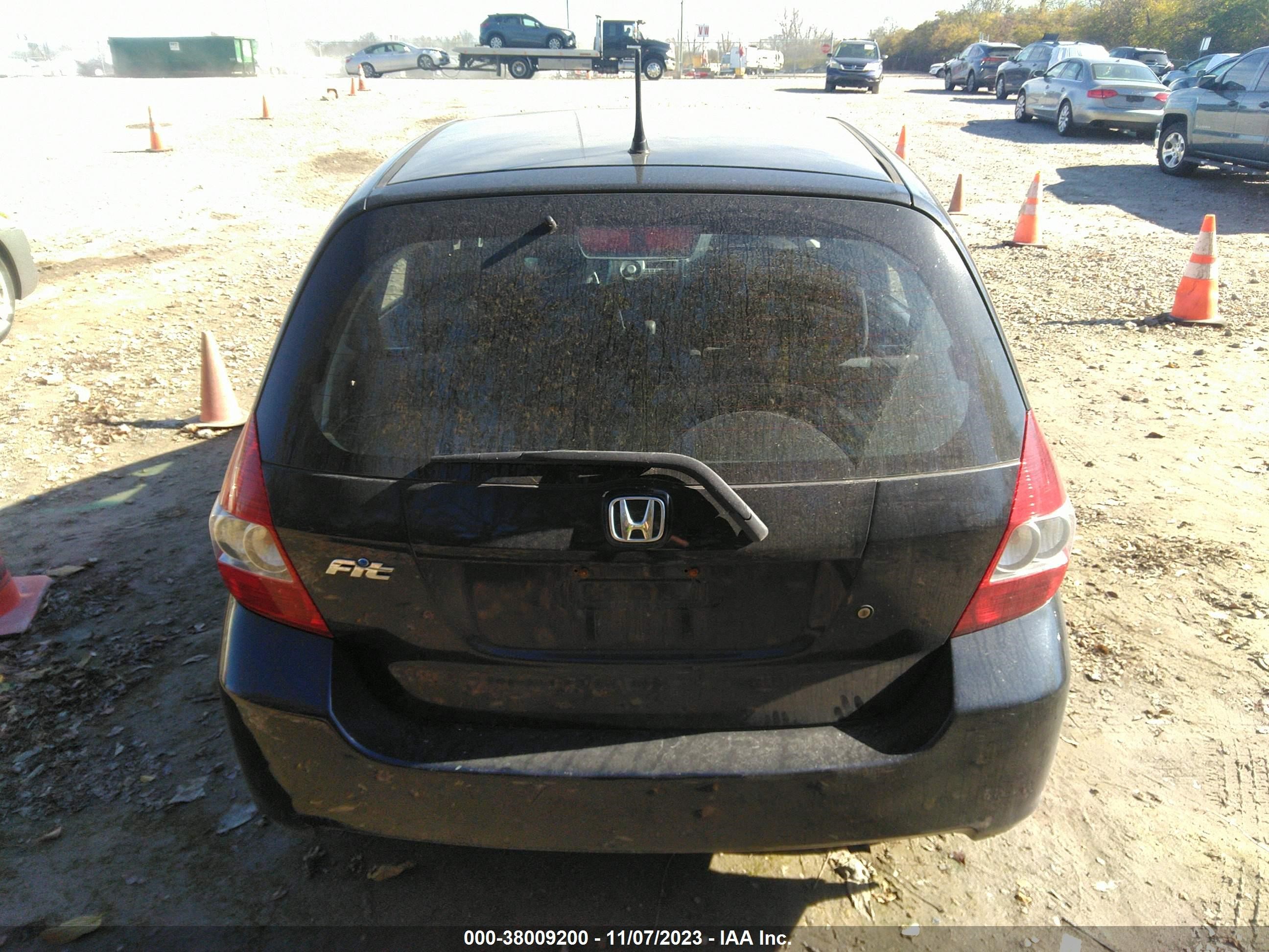 Photo 15 VIN: JHMGD38487S066045 - HONDA FIT 