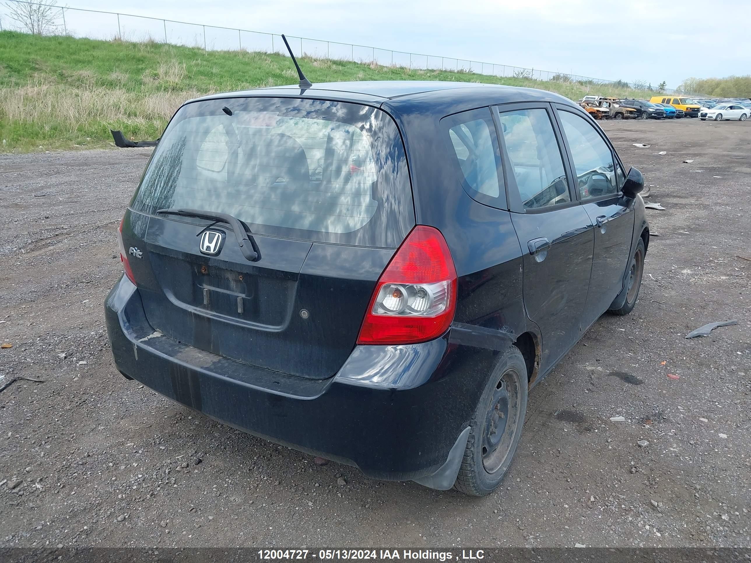 Photo 3 VIN: JHMGD38487S804829 - HONDA FIT 