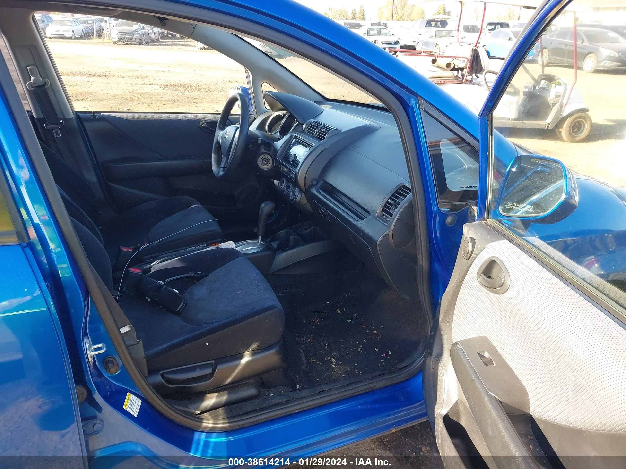 Photo 4 VIN: JHMGD38497S010860 - HONDA FIT 