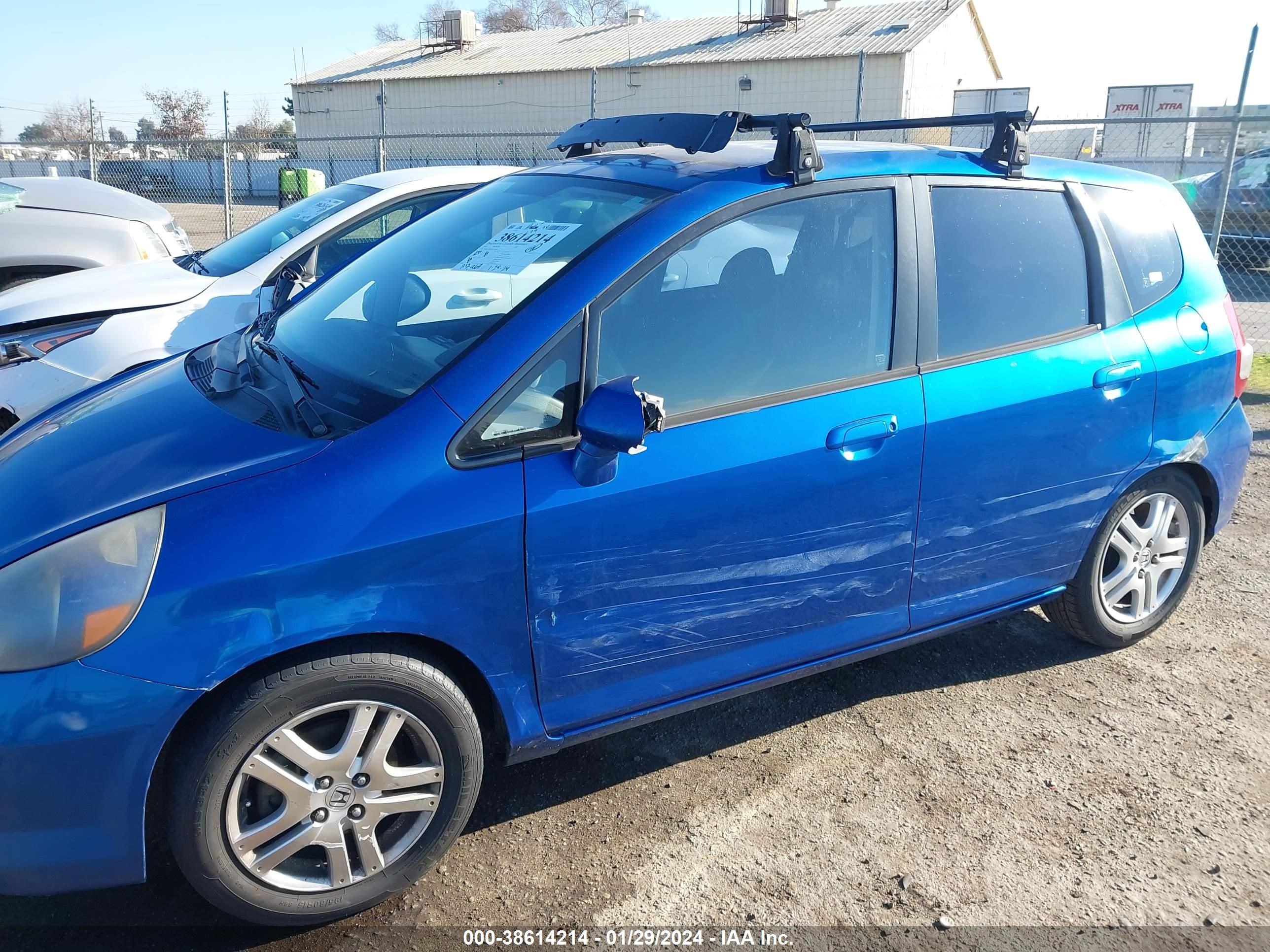 Photo 5 VIN: JHMGD38497S010860 - HONDA FIT 