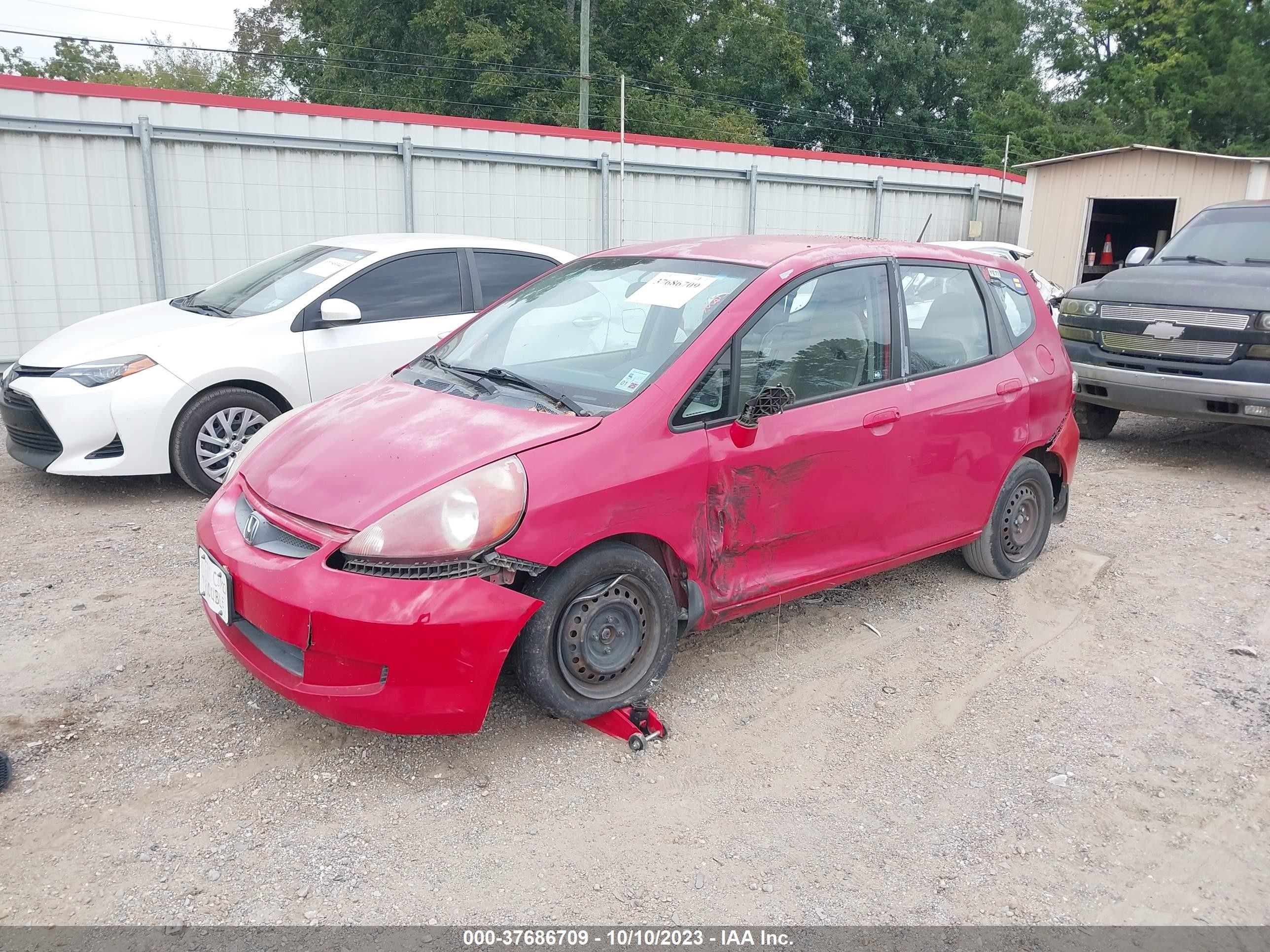 Photo 1 VIN: JHMGD384X7S052552 - HONDA FIT 