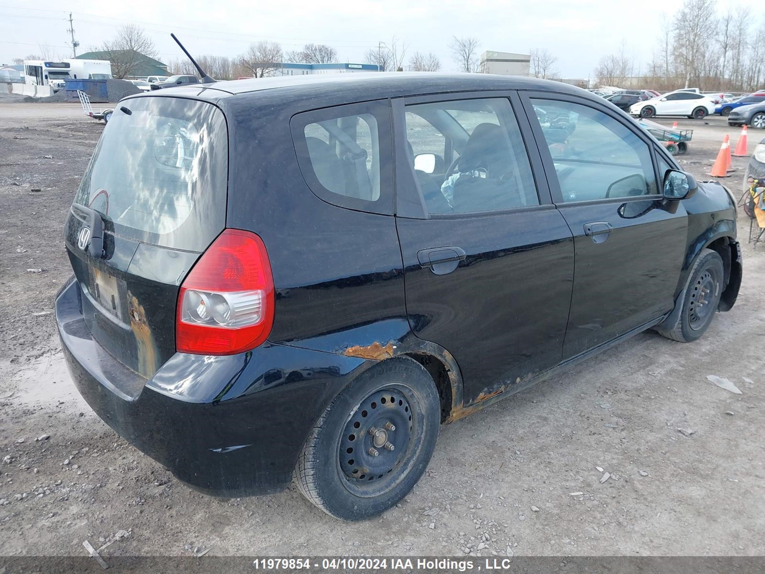 Photo 3 VIN: JHMGD384X7S801222 - HONDA FIT 