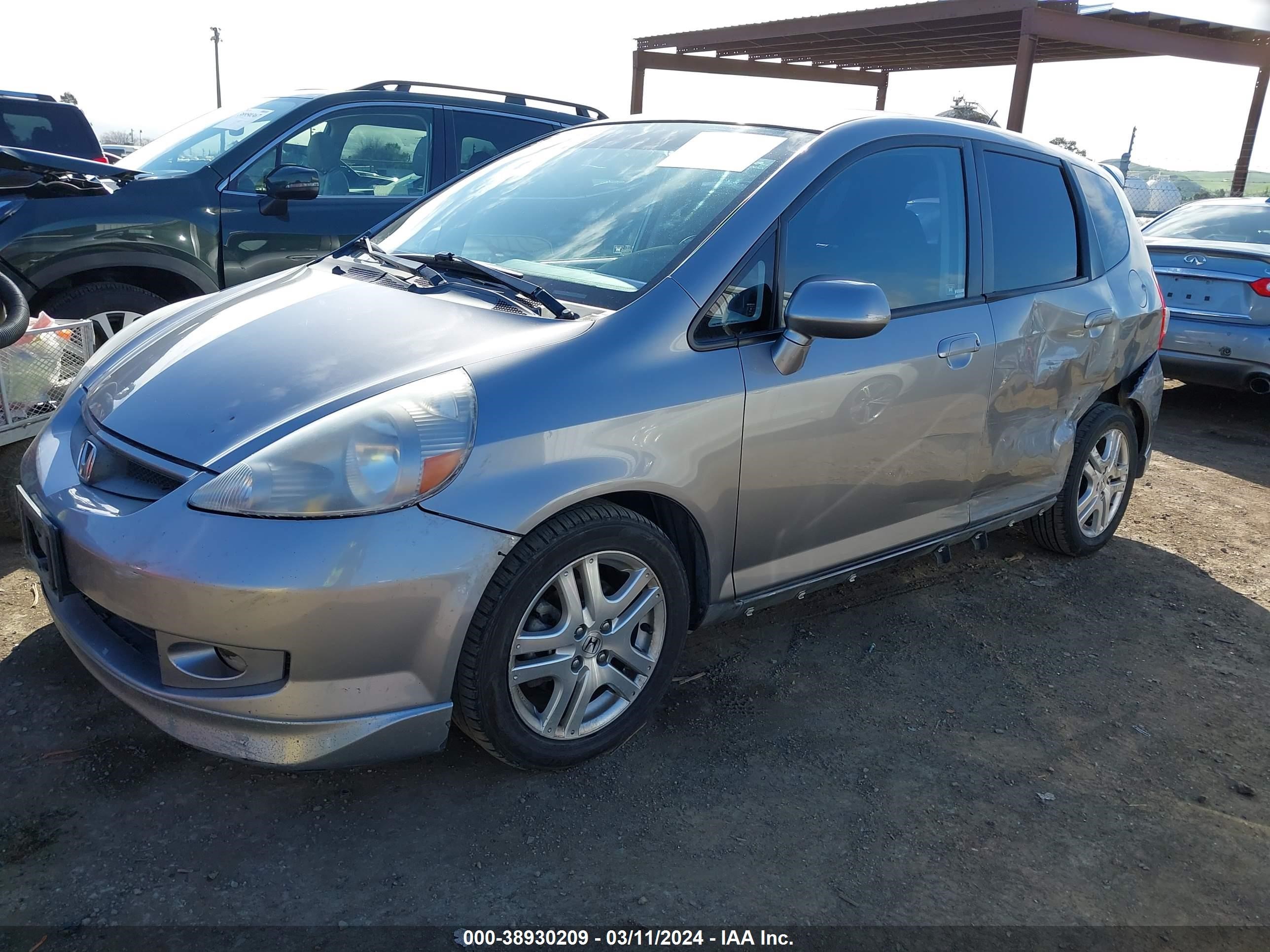 Photo 1 VIN: JHMGD38617S006092 - HONDA FIT 