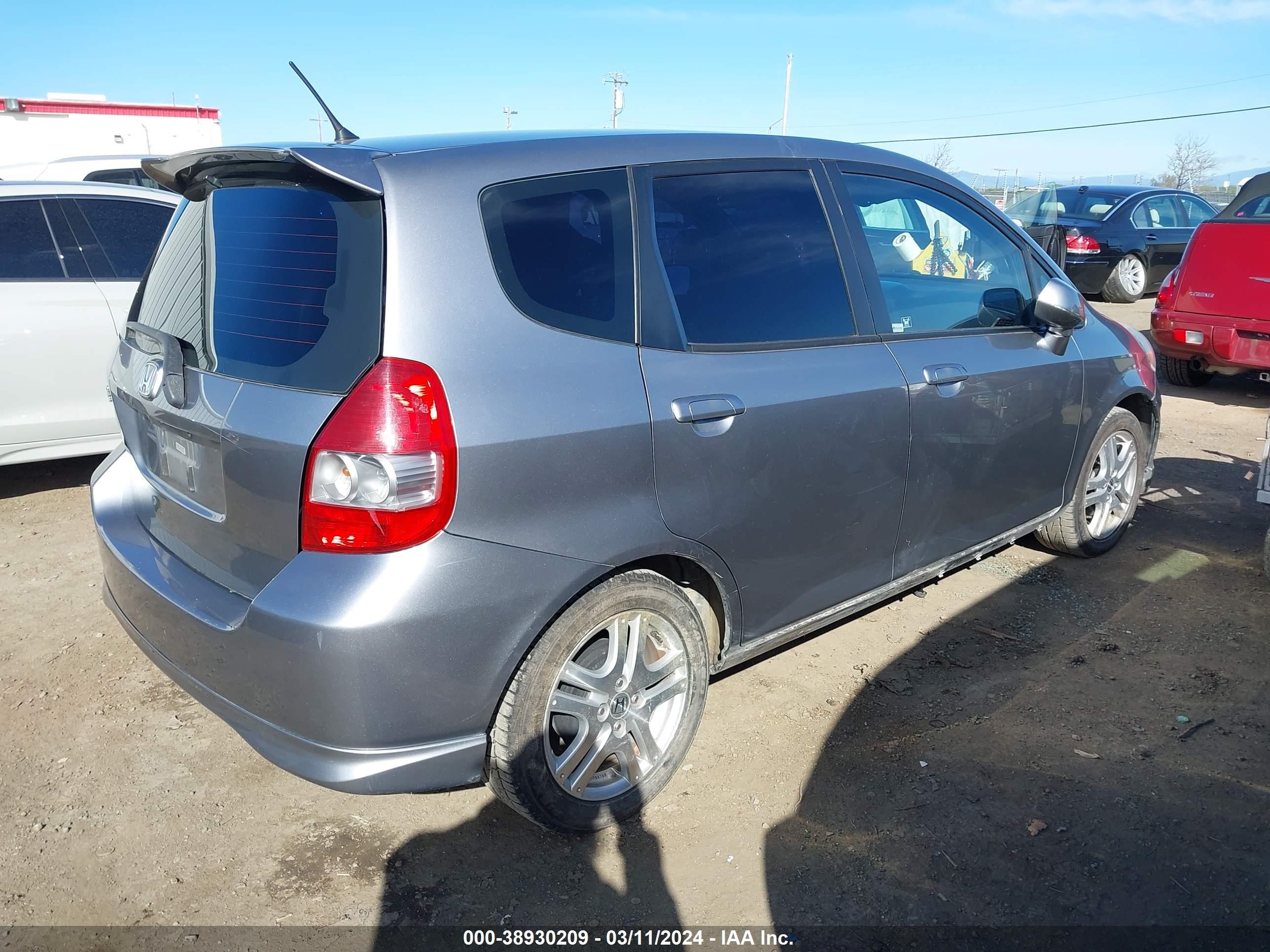 Photo 3 VIN: JHMGD38617S006092 - HONDA FIT 