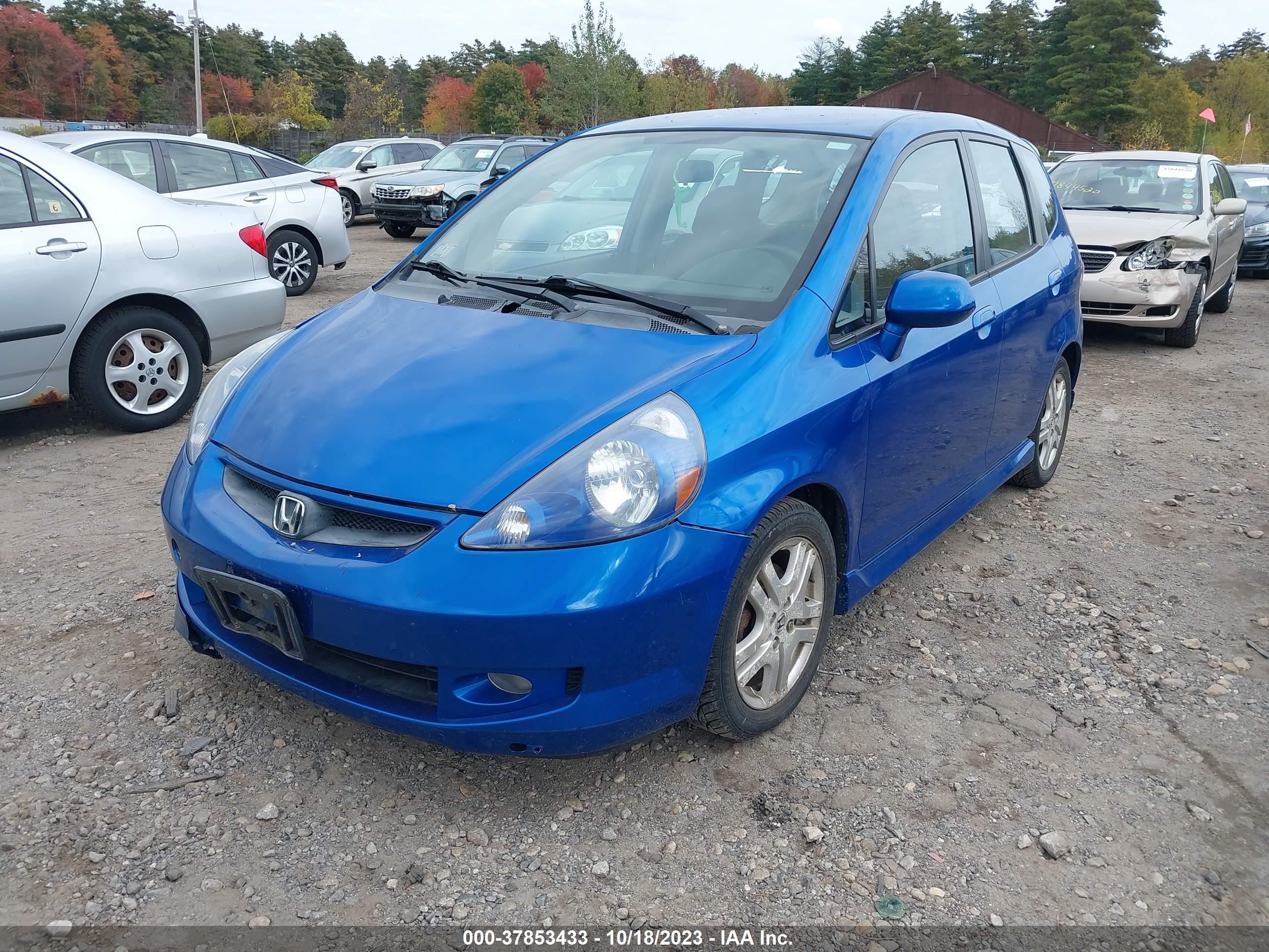 Photo 1 VIN: JHMGD38617S043563 - HONDA FIT 