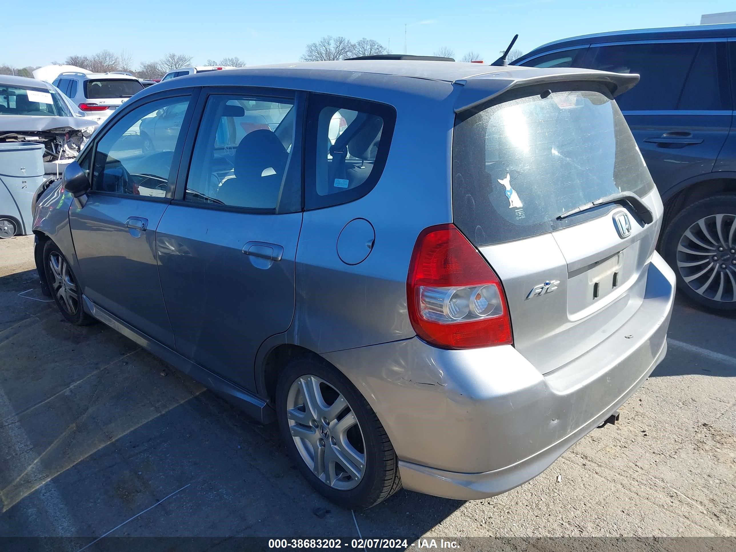 Photo 2 VIN: JHMGD38617S058029 - HONDA FIT 