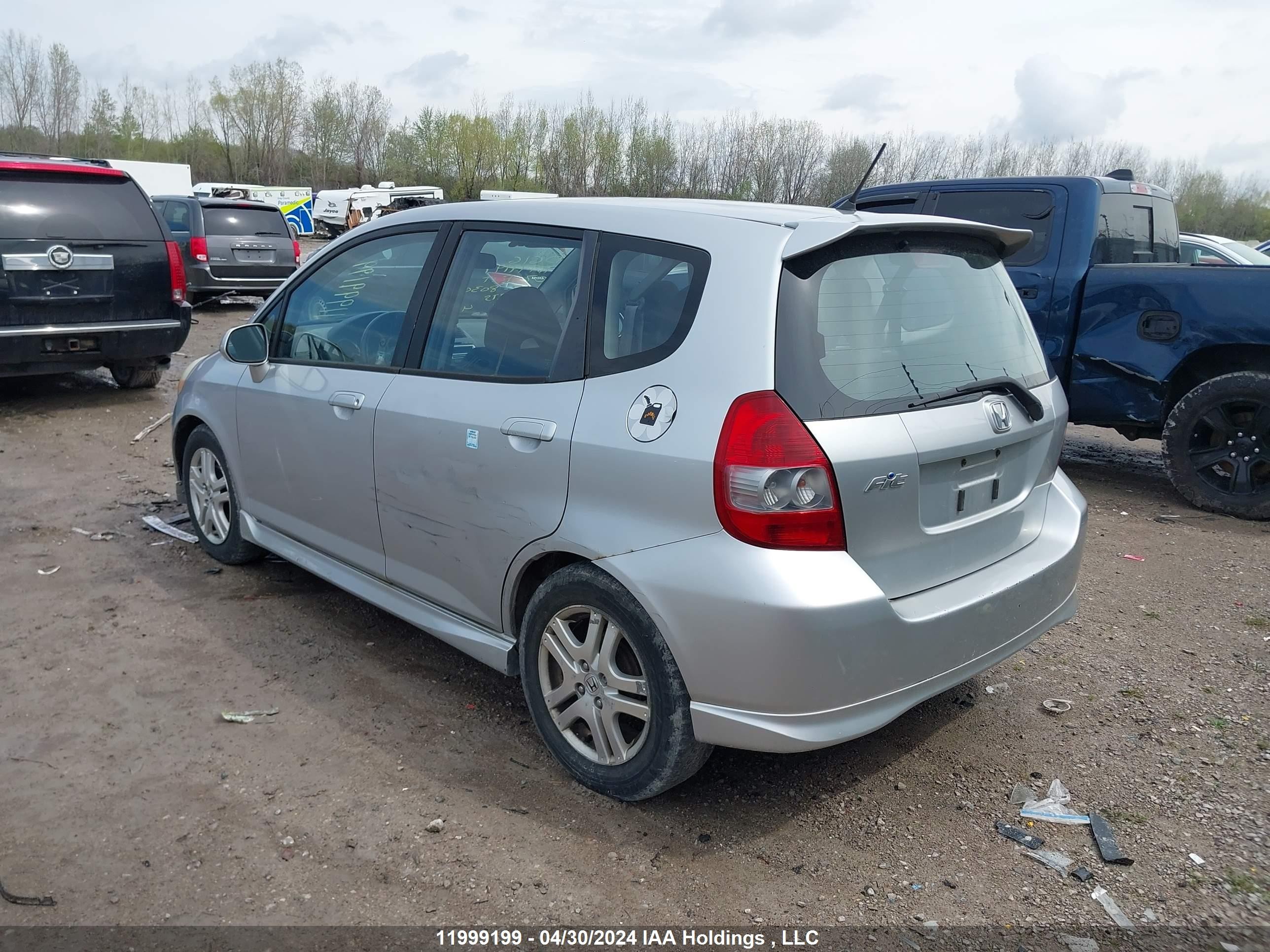 Photo 2 VIN: JHMGD38647S803064 - HONDA FIT 