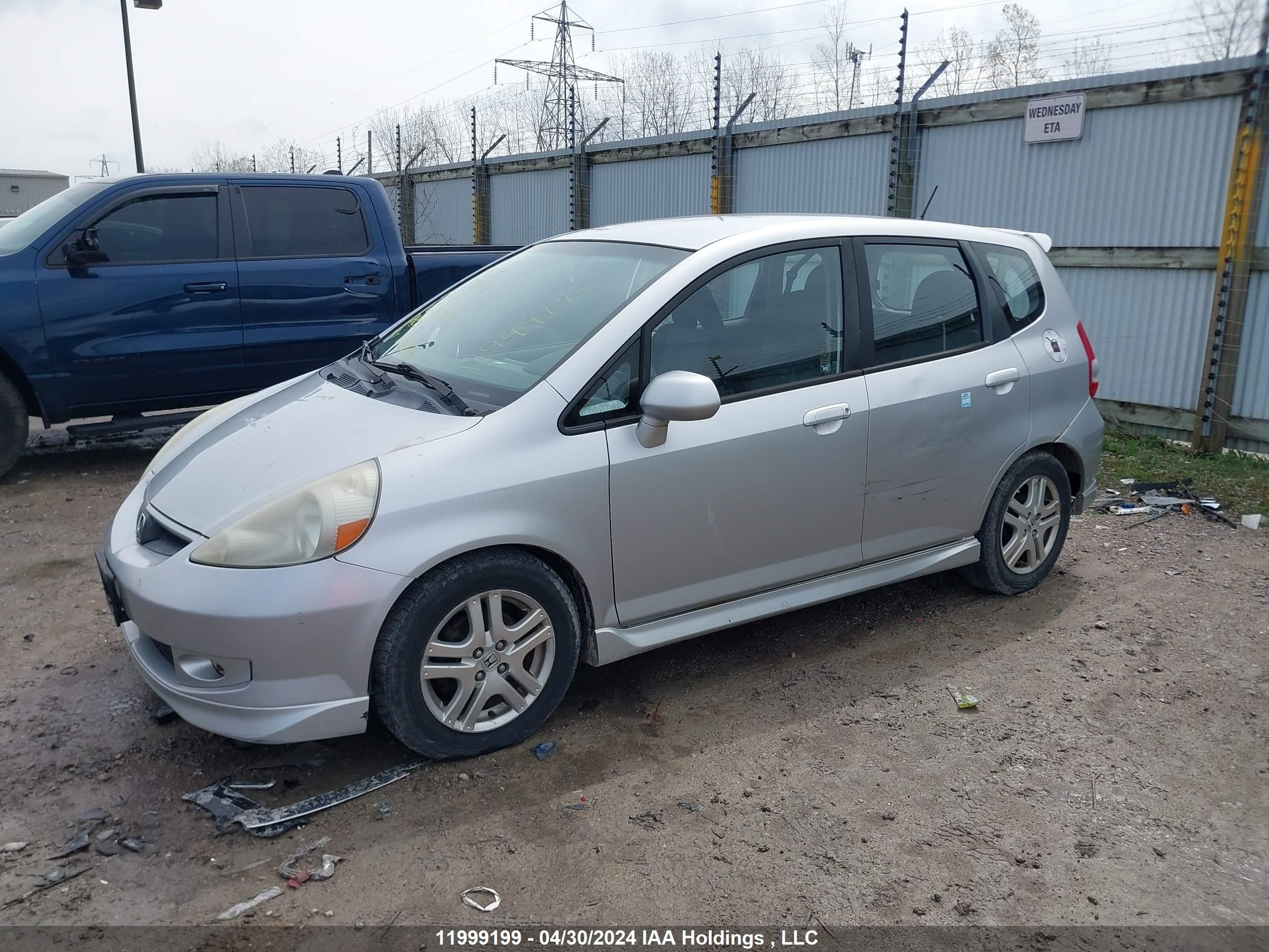 Photo 5 VIN: JHMGD38647S803064 - HONDA FIT 