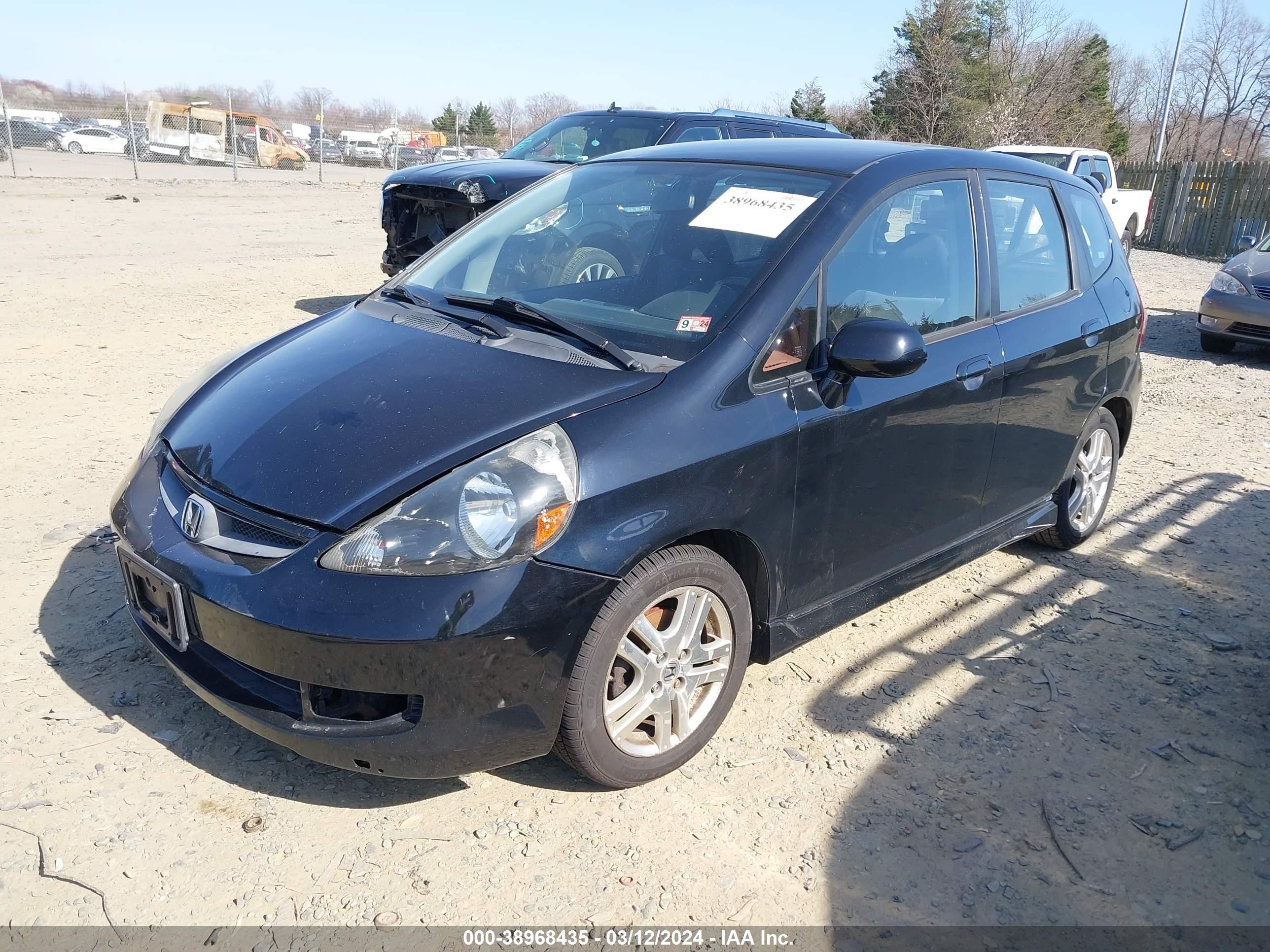 Photo 1 VIN: JHMGD38648S014060 - HONDA FIT 