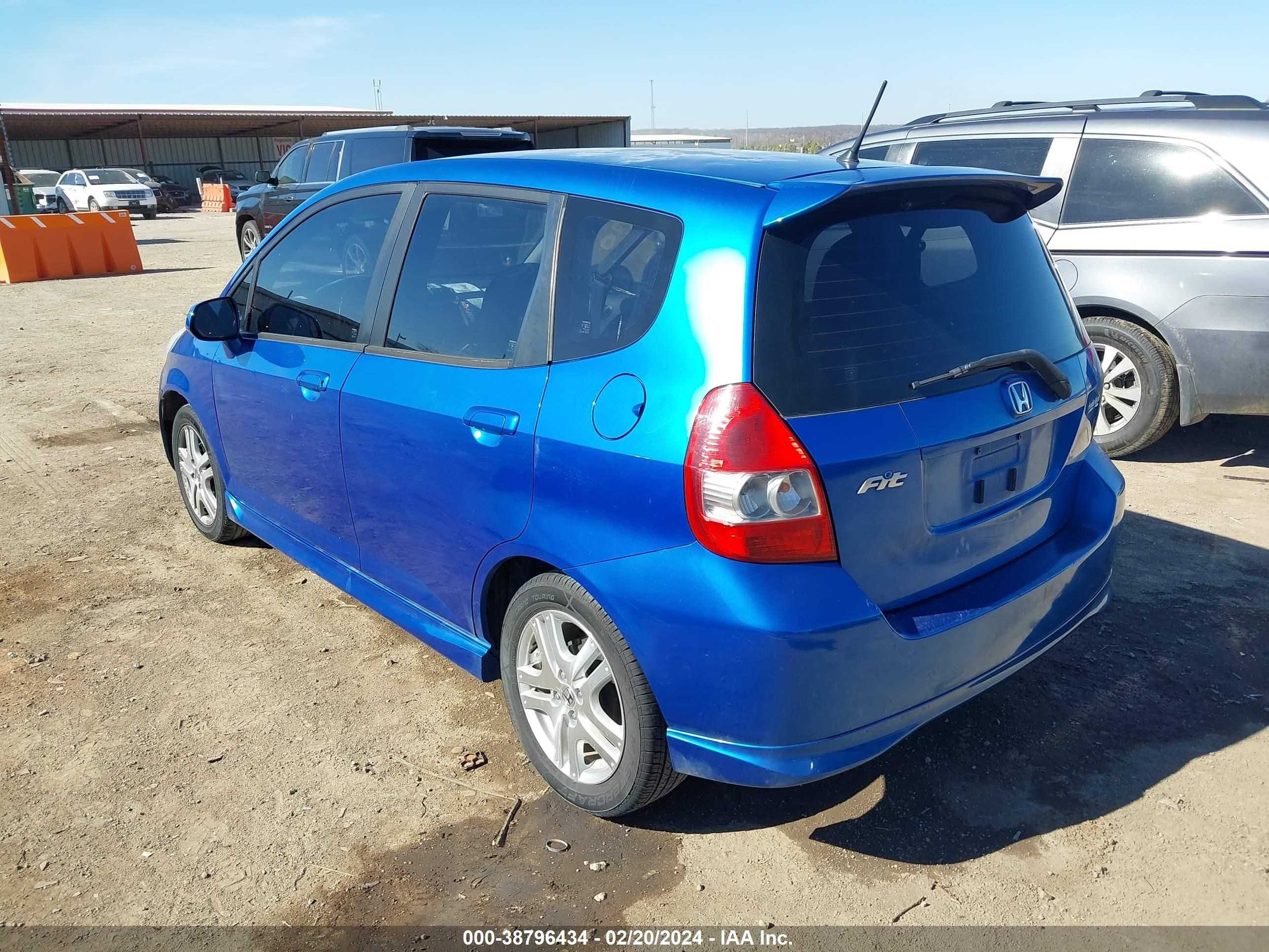 Photo 2 VIN: JHMGD38648S051769 - HONDA FIT 