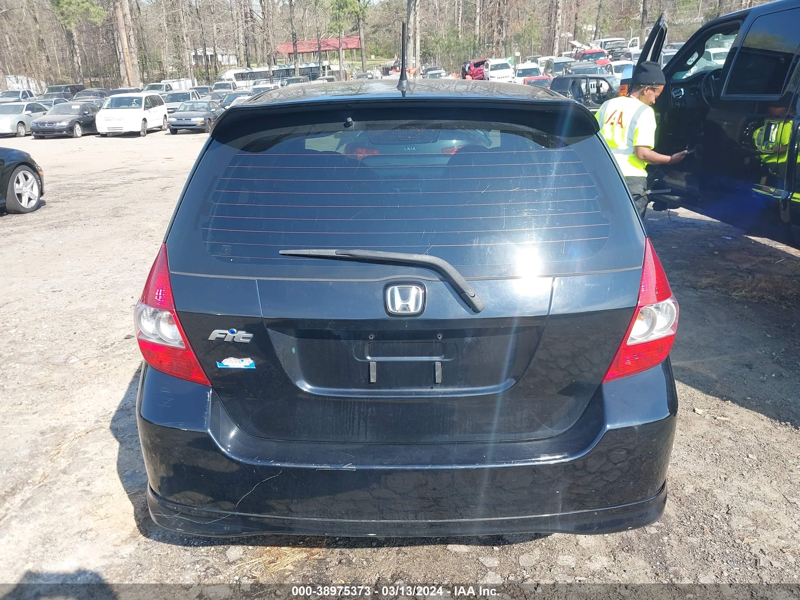 Photo 15 VIN: JHMGD38658S034124 - HONDA FIT 