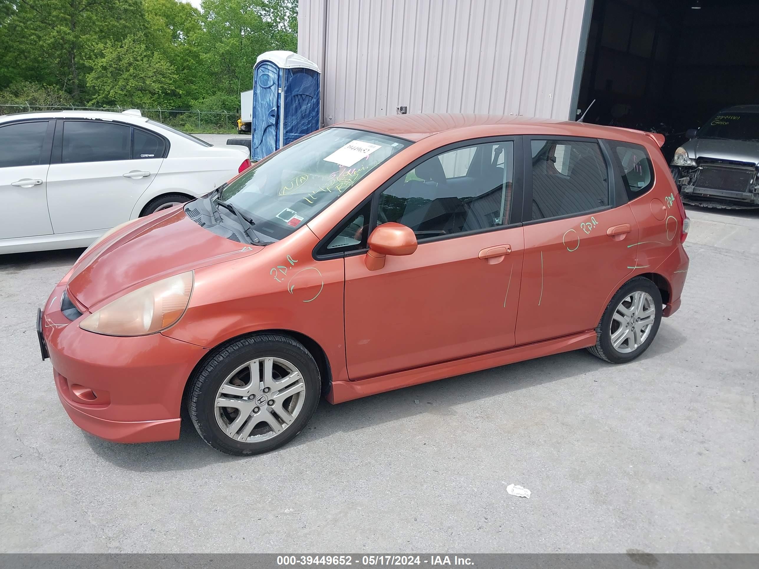 Photo 1 VIN: JHMGD38667S005553 - HONDA FIT 