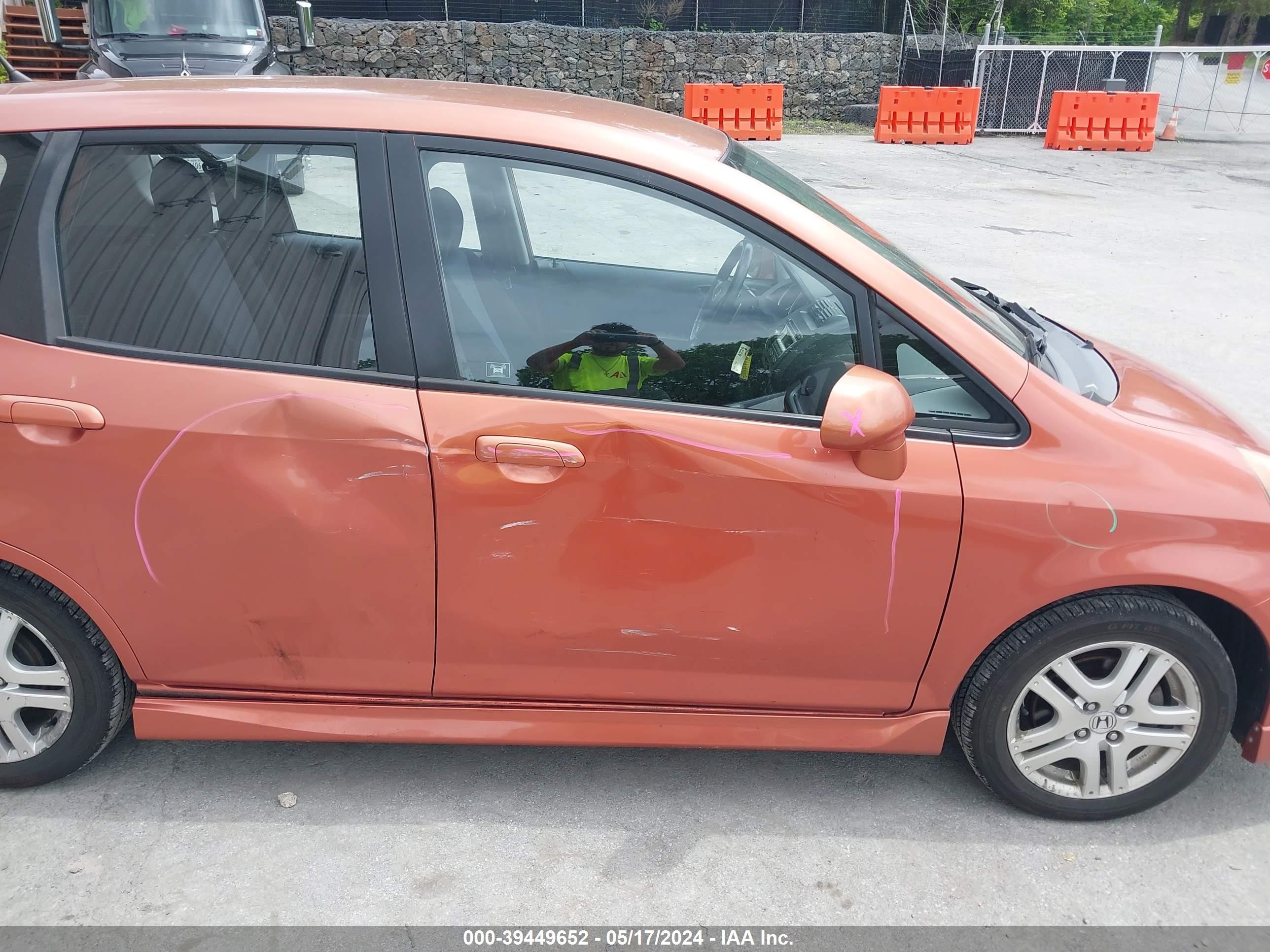 Photo 5 VIN: JHMGD38667S005553 - HONDA FIT 