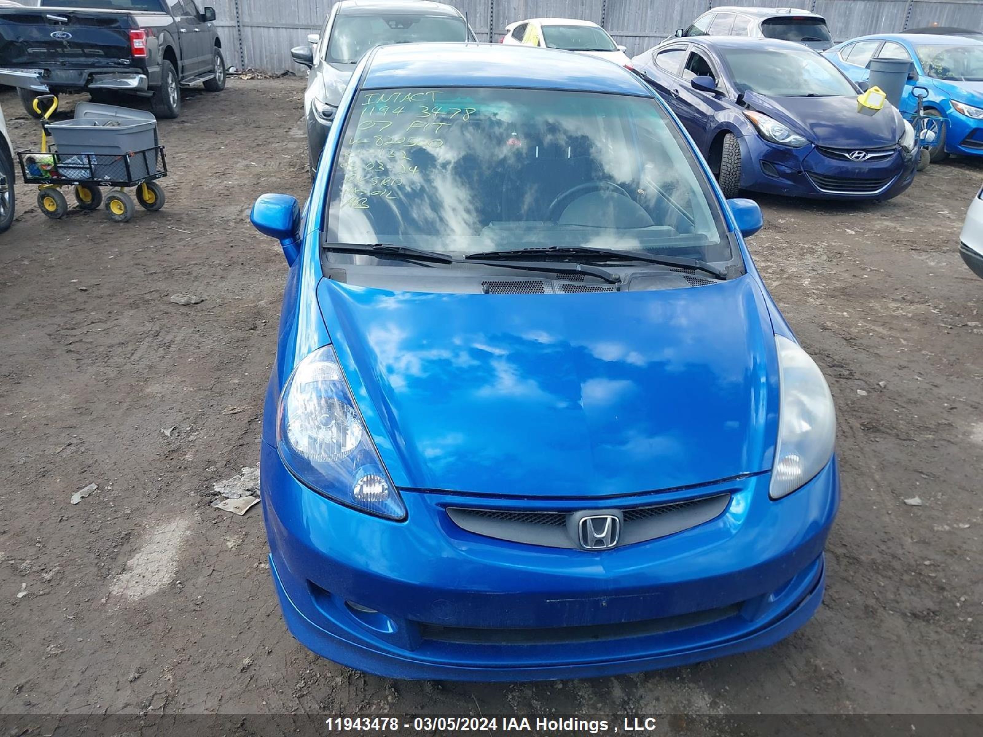 Photo 11 VIN: JHMGD38667S820500 - HONDA FIT 