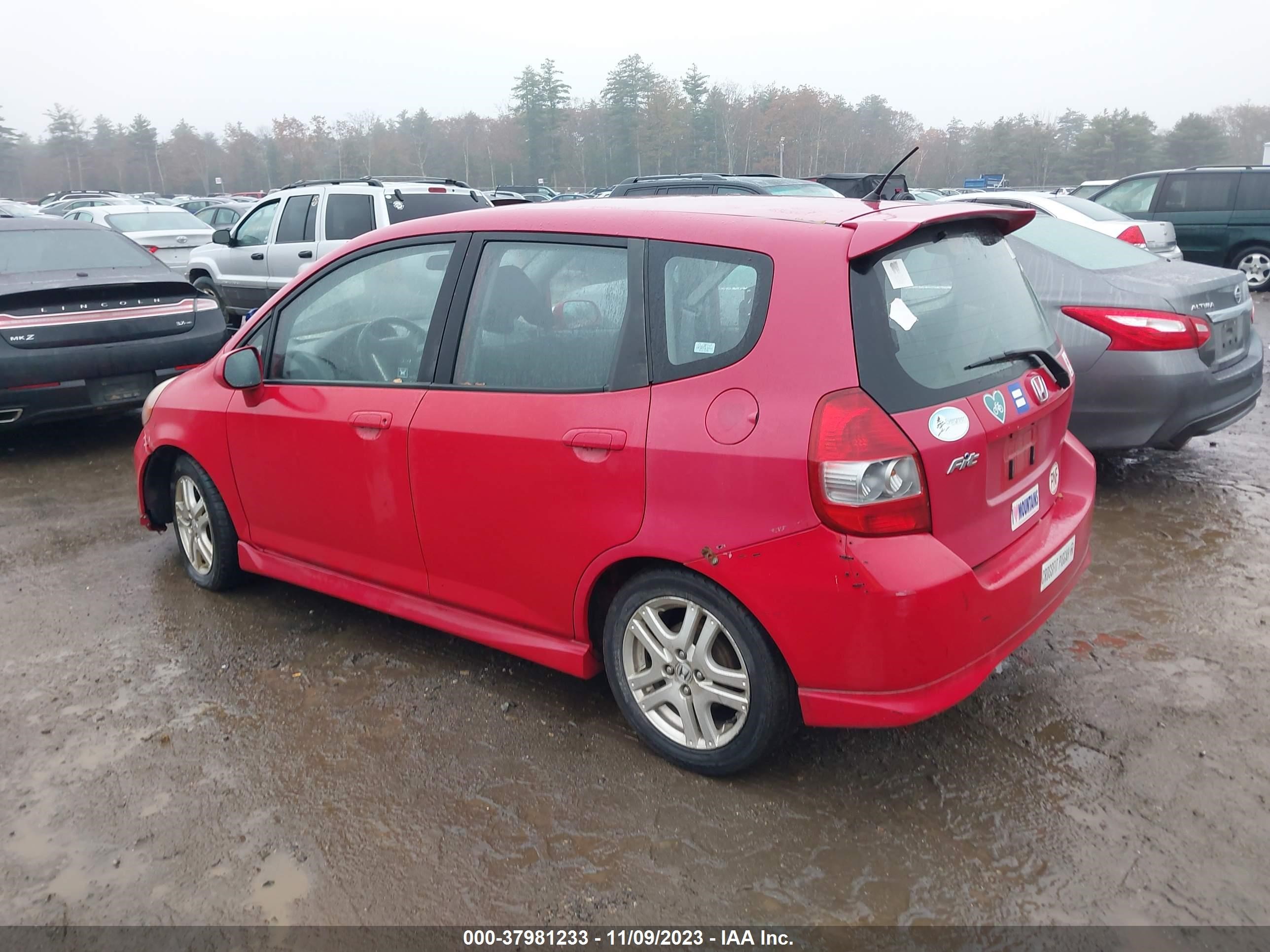 Photo 2 VIN: JHMGD38677S015718 - HONDA FIT 