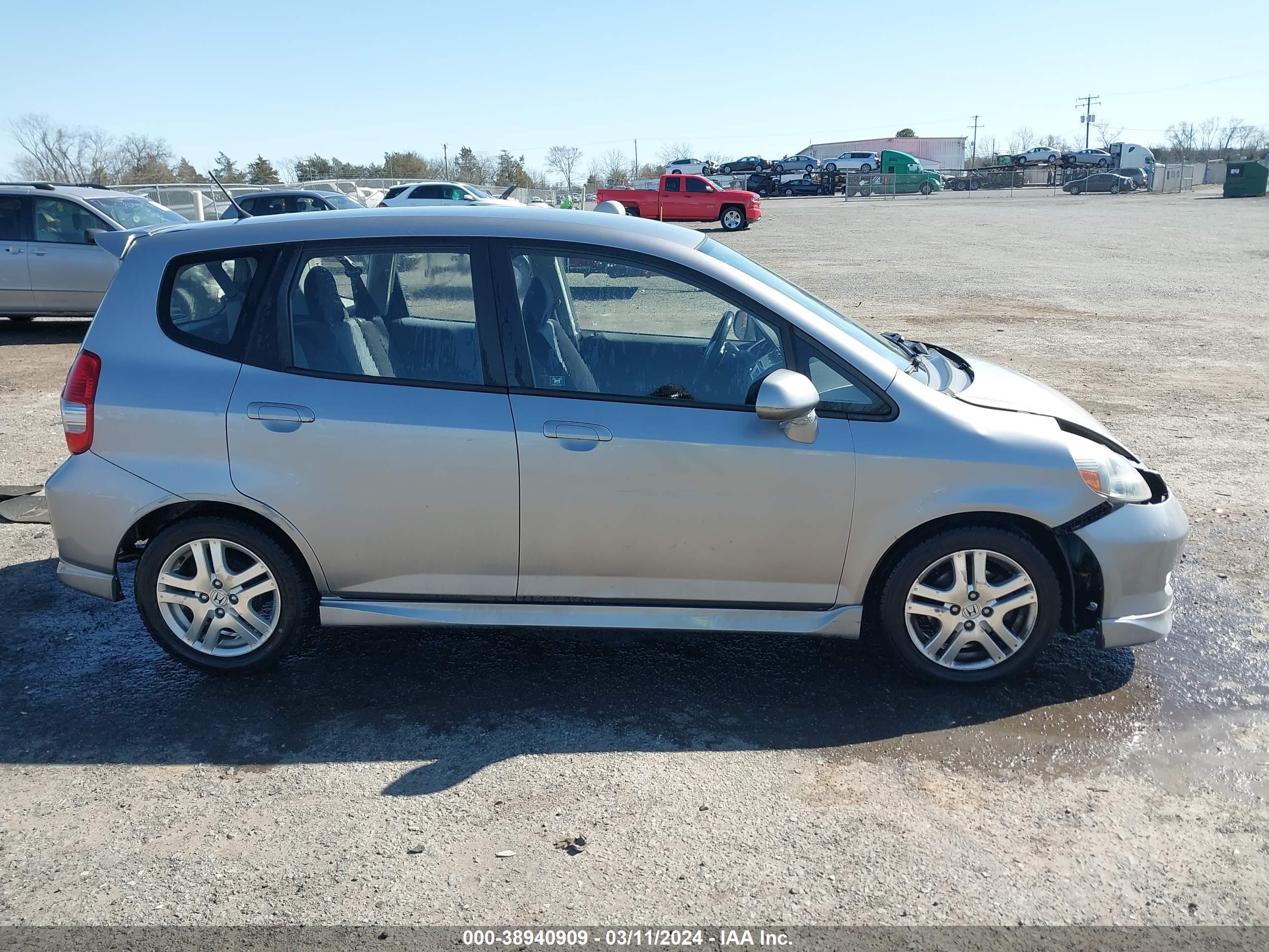 Photo 12 VIN: JHMGD38687S023696 - HONDA FIT 