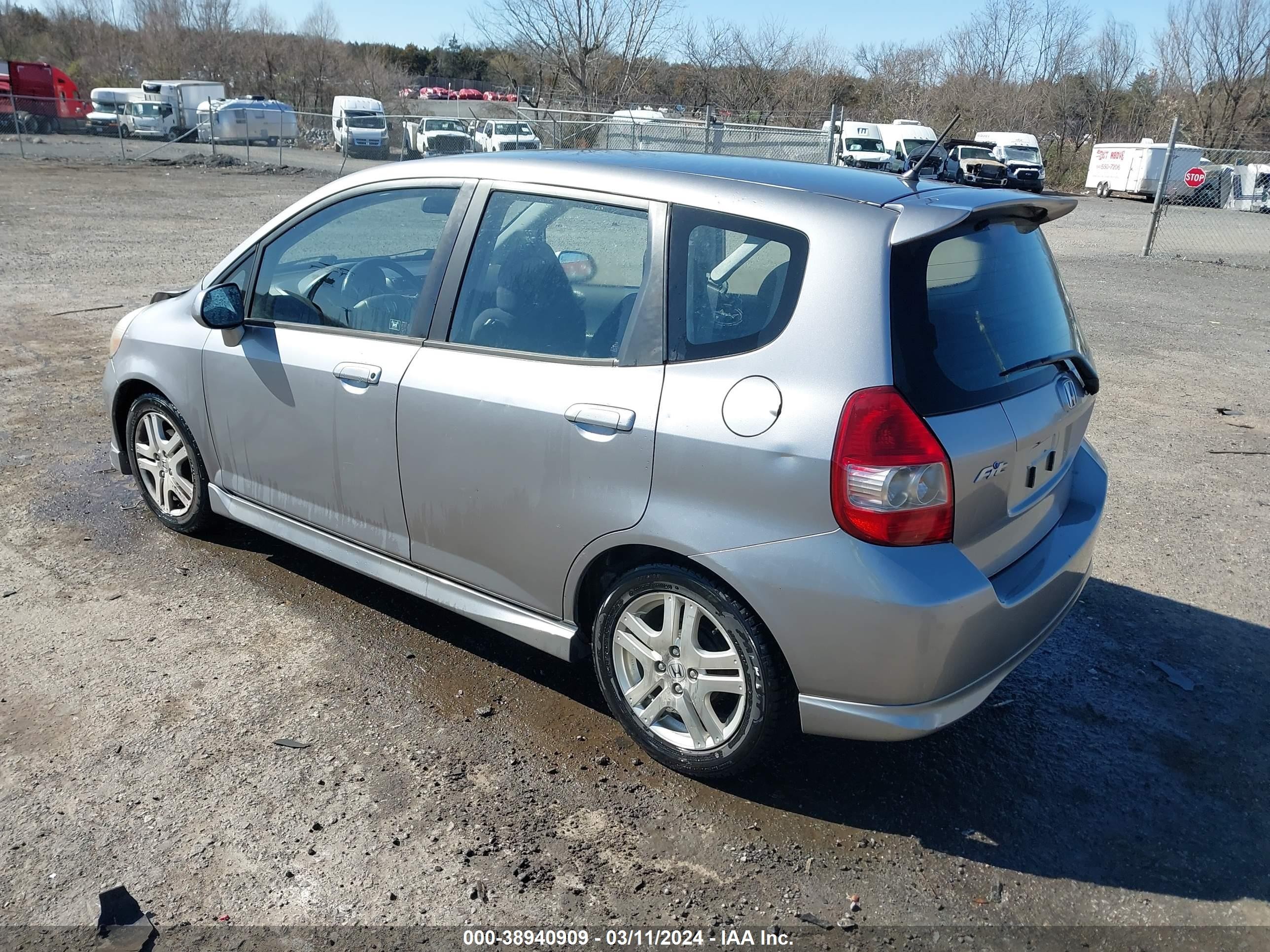 Photo 2 VIN: JHMGD38687S023696 - HONDA FIT 